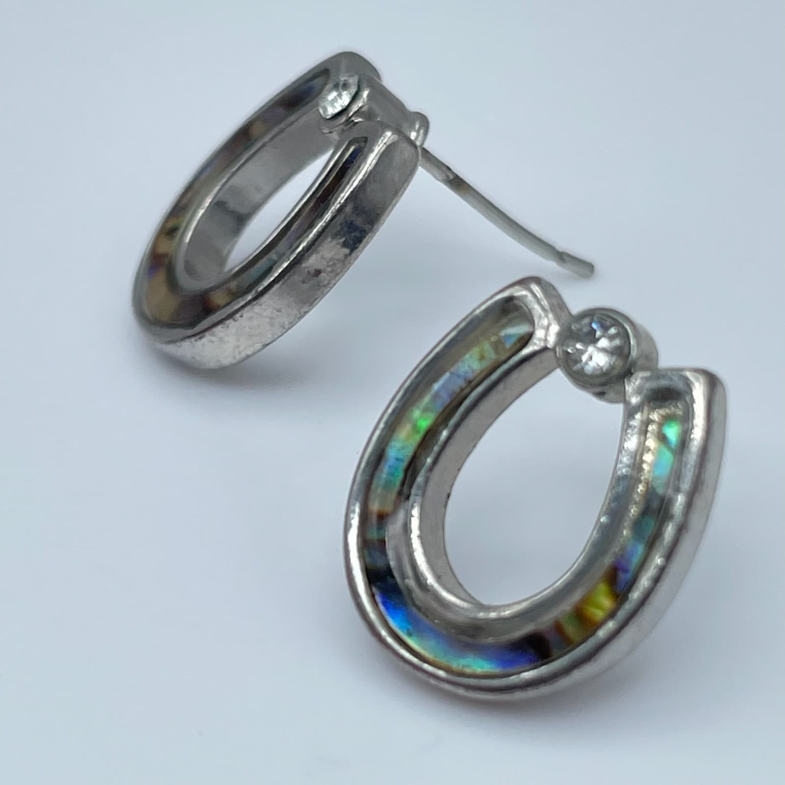 Vintage 80s Silver-Tone Abalone Accent Horseshoe Stud Earrings Jewelry - Thumbnail 5