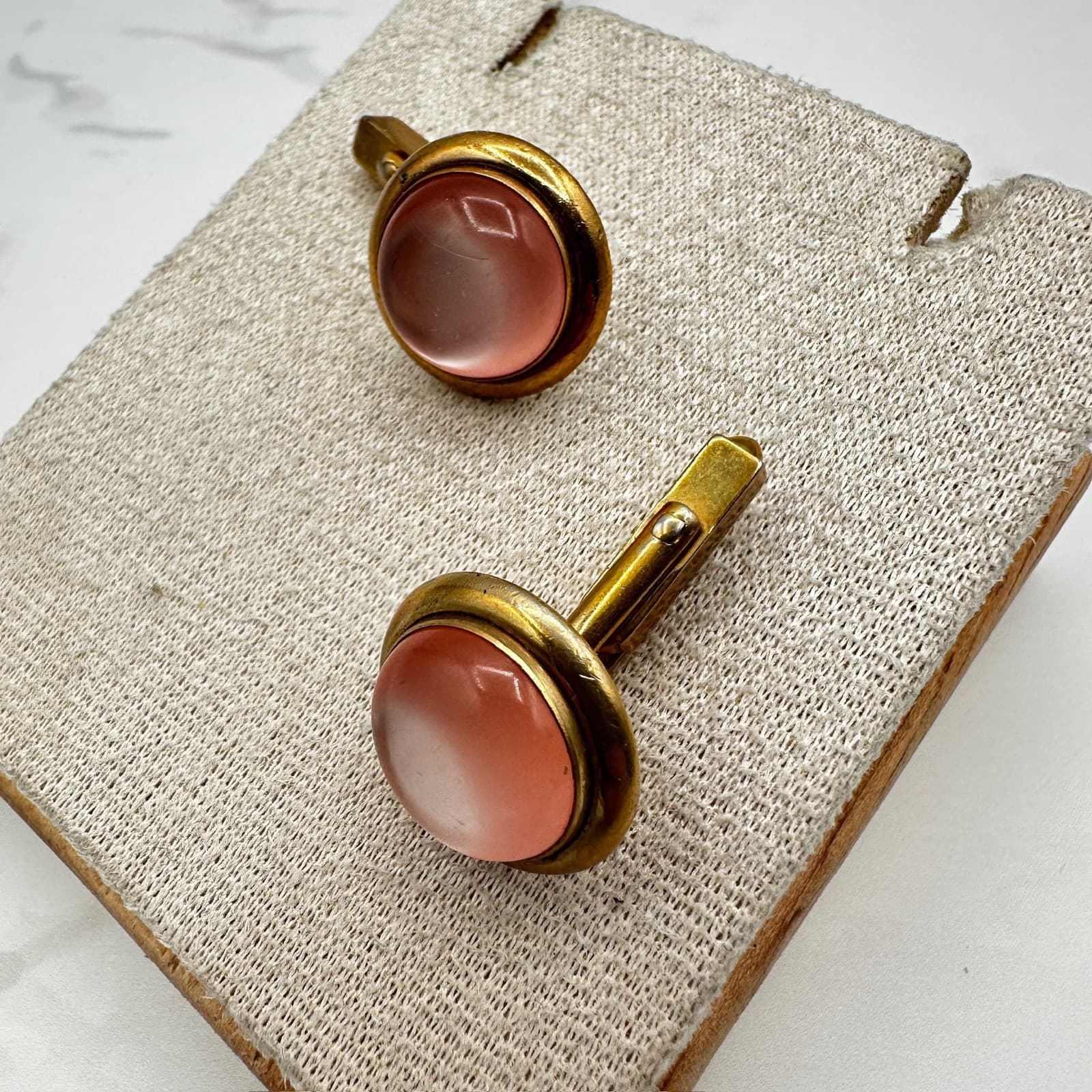 Vintage Gold Tone Pink Red Cabochon Cufflinks Round - Image 1