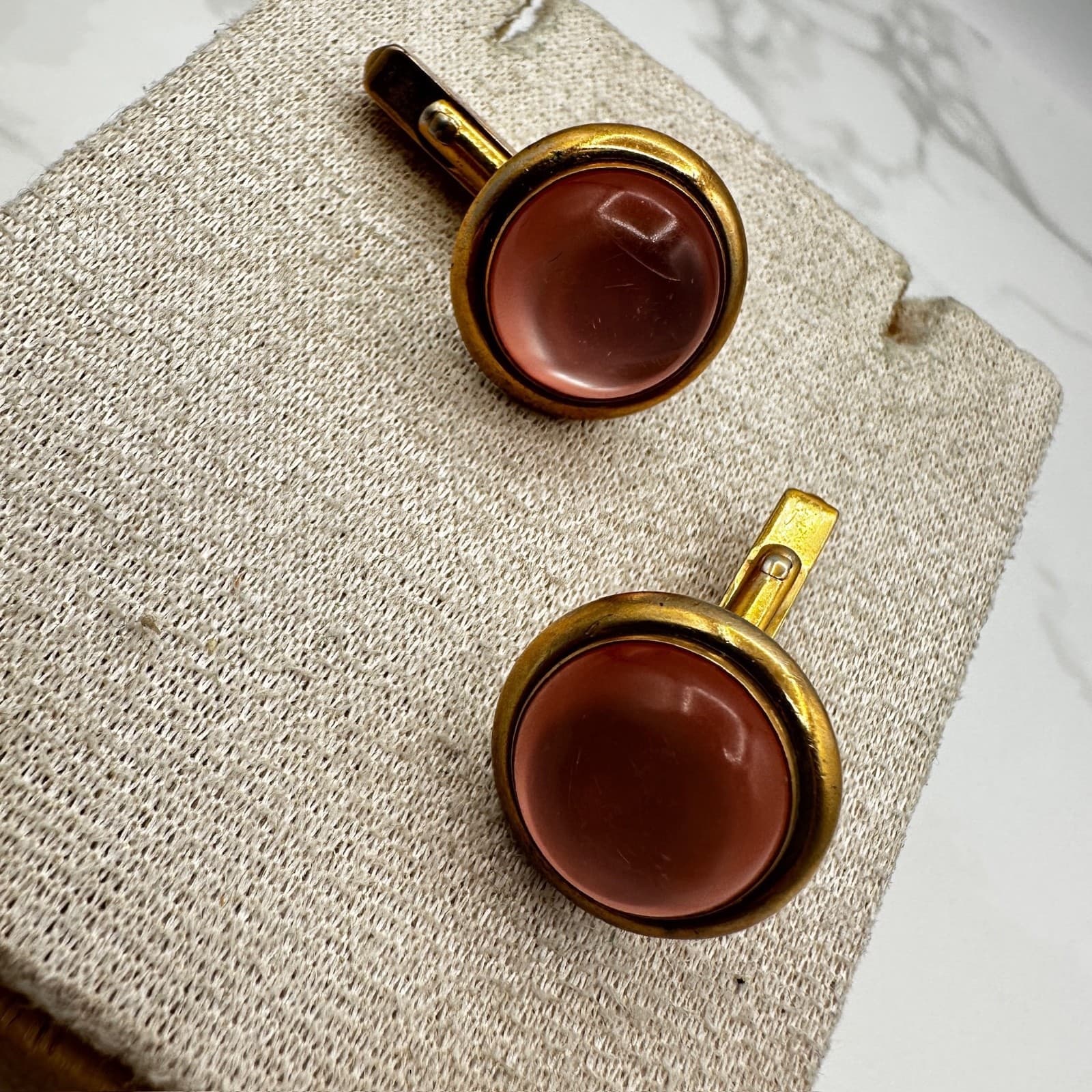Vintage Gold Tone Pink Red Cabochon Cufflinks Round - Thumbnail 4
