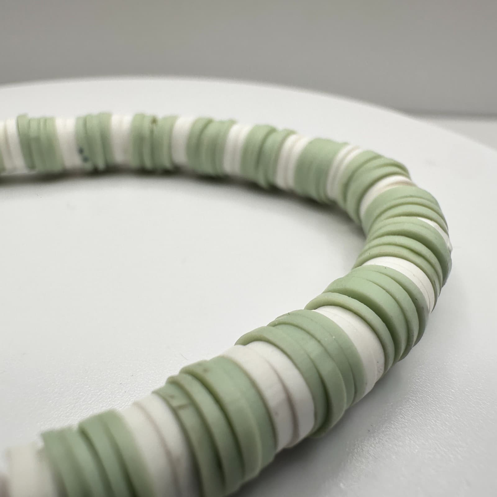 Vintage Y2K Sage Green & White Heishi Bead MOM Bracelet Boho Stretch Jewelry - Thumbnail 5