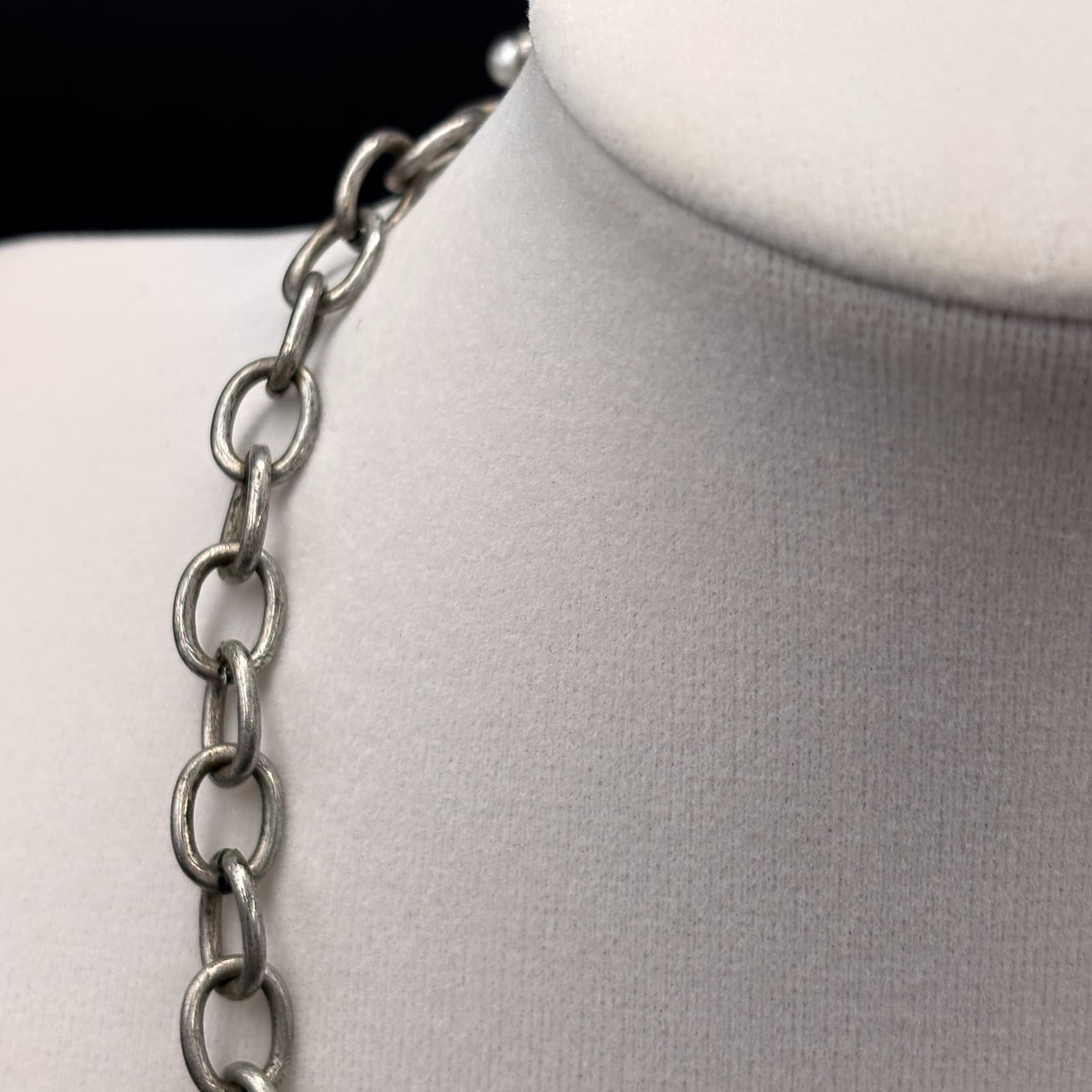 VTG Faux Pearl Cluster Statement Necklace Cross Pendant Silver Tone Toggle Clasp - Thumbnail 9