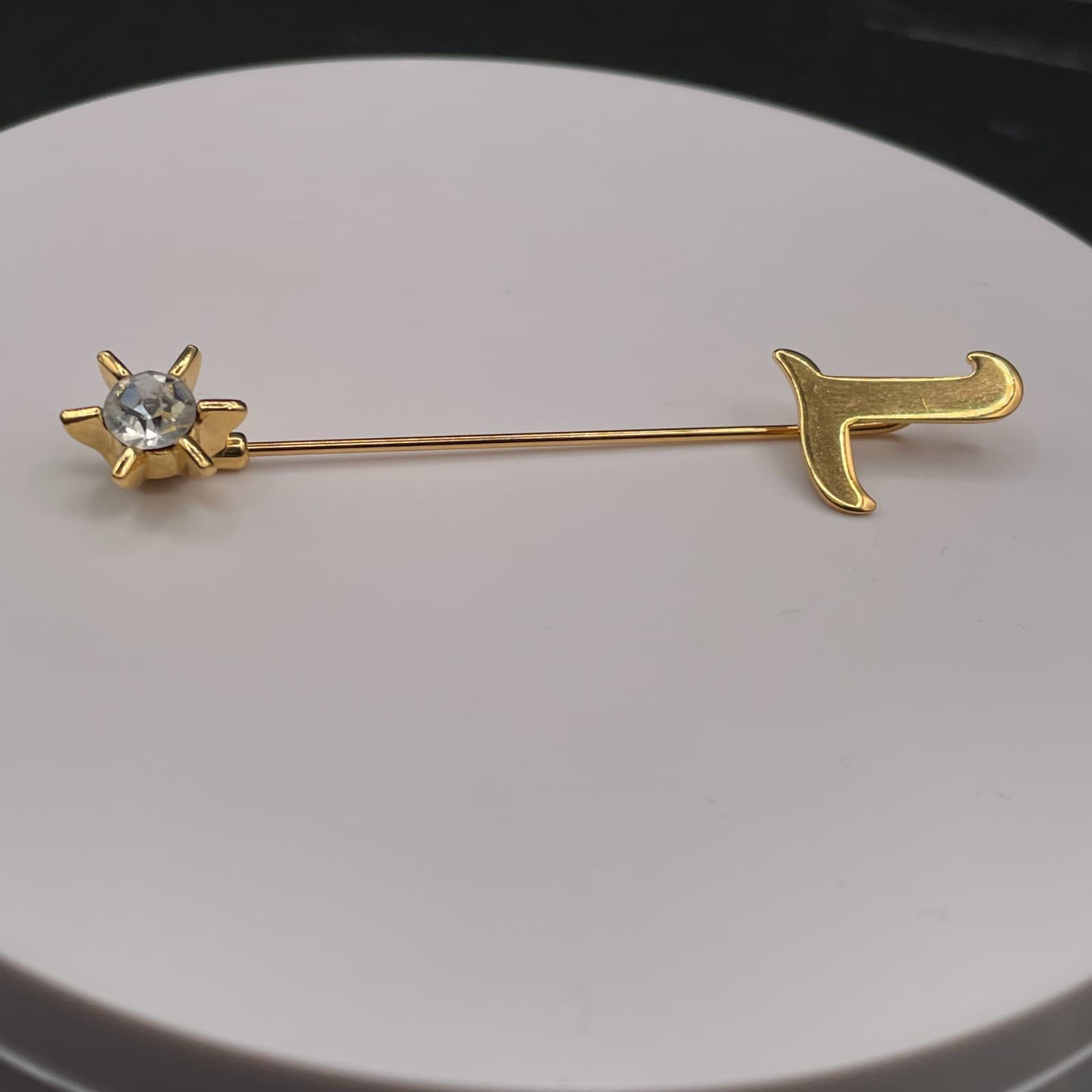 Vintage Gold Tone Sword Dagger Stick Pin Lapel Hat Tie Tack Jewellery L Shape - Thumbnail 2