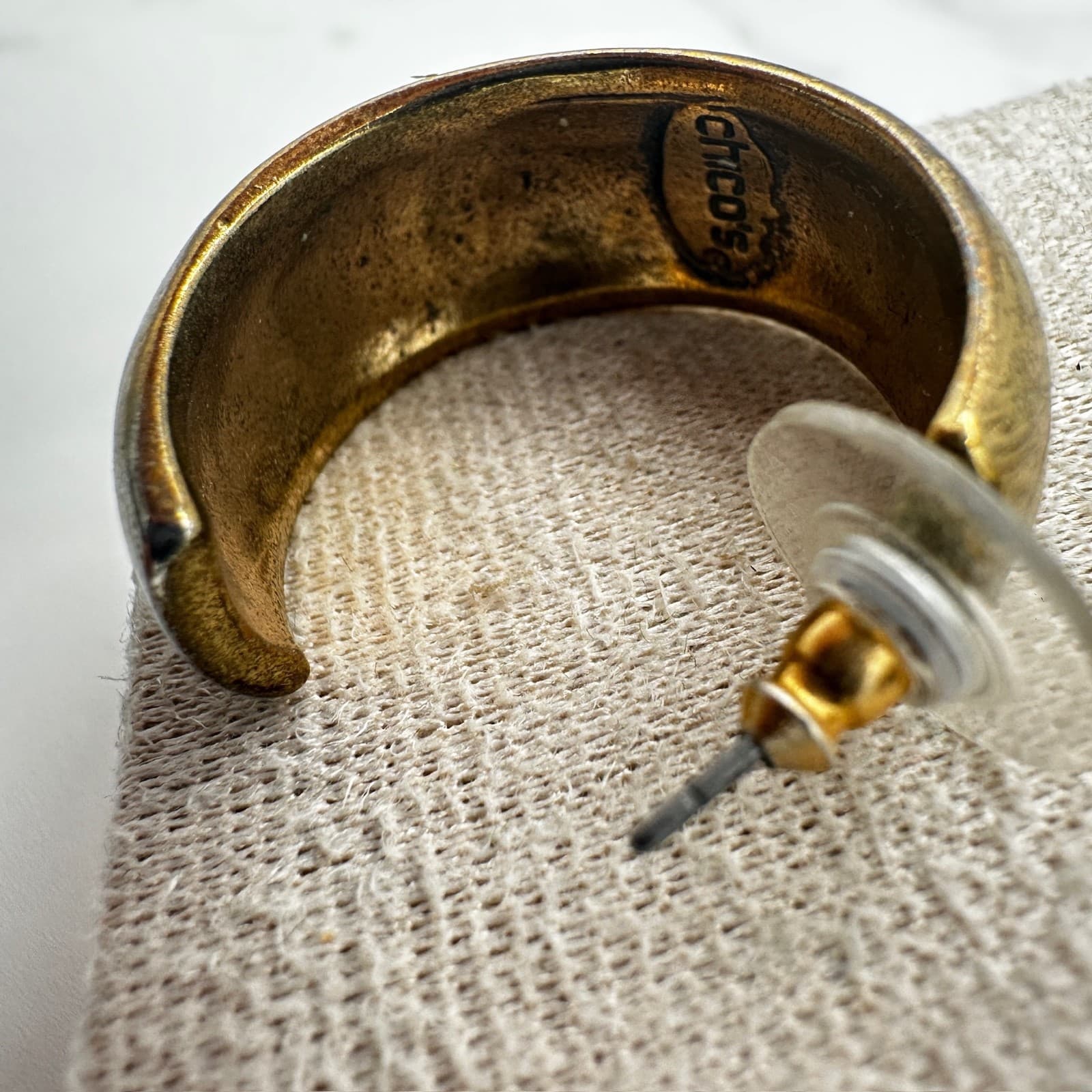 Vintage Chico's Textured Gold Tone Hoop Earrings Pierced Post Back Y2K Chunky - Thumbnail 6