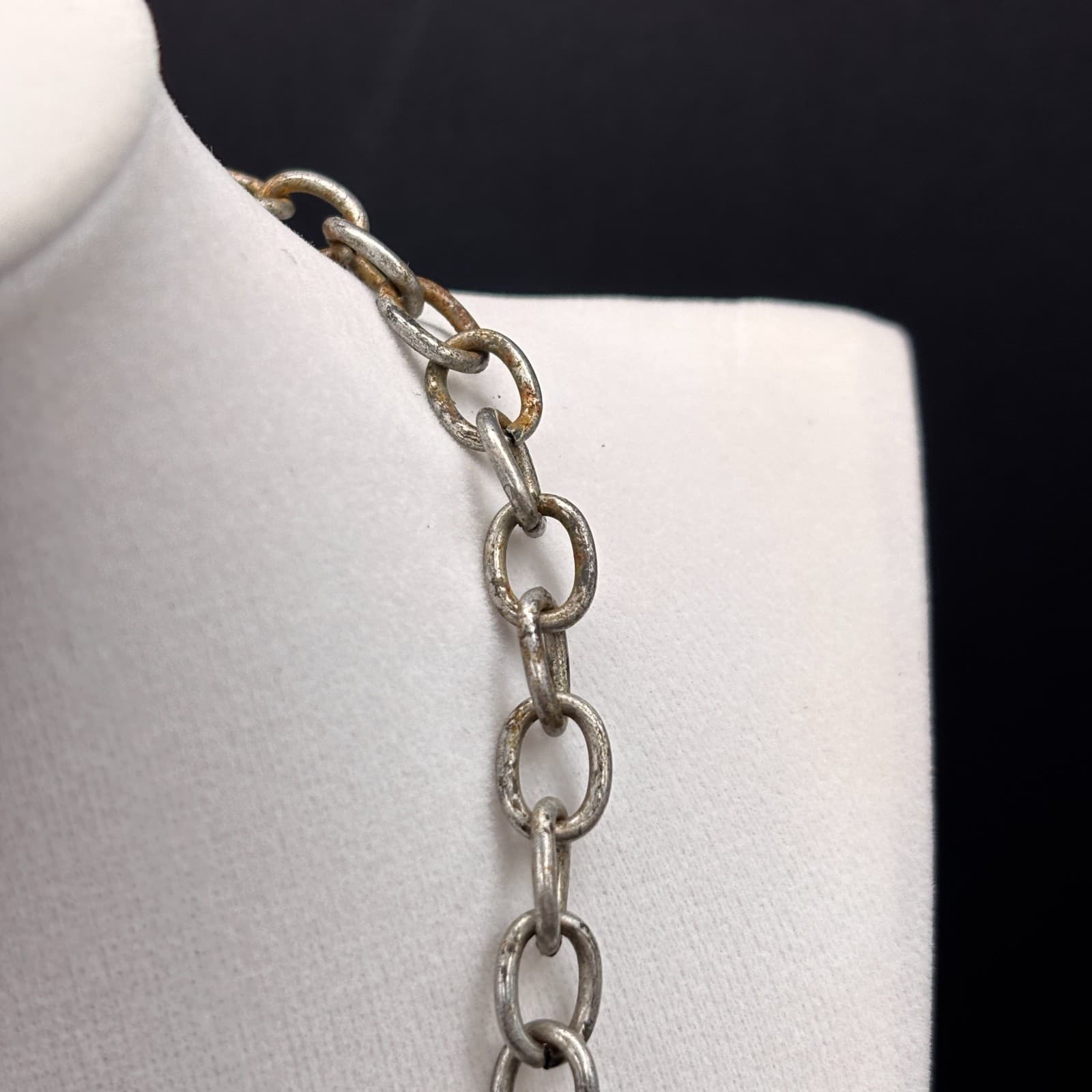 VTG Faux Pearl Cluster Statement Necklace Cross Pendant Silver Tone Toggle Clasp - Thumbnail 10