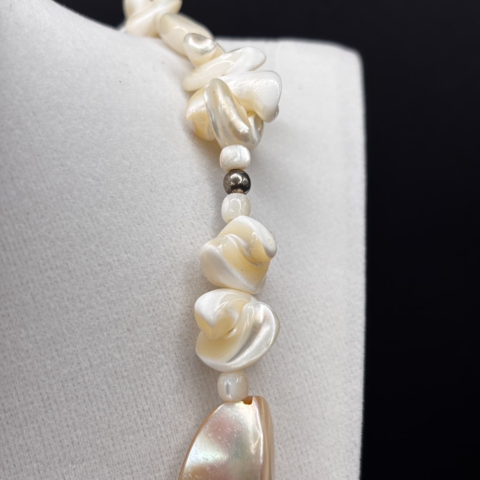 Vintage Mother of Pearl Shell Chip Flower Necklace Choker Beach Boho Jewelry - Thumbnail 7
