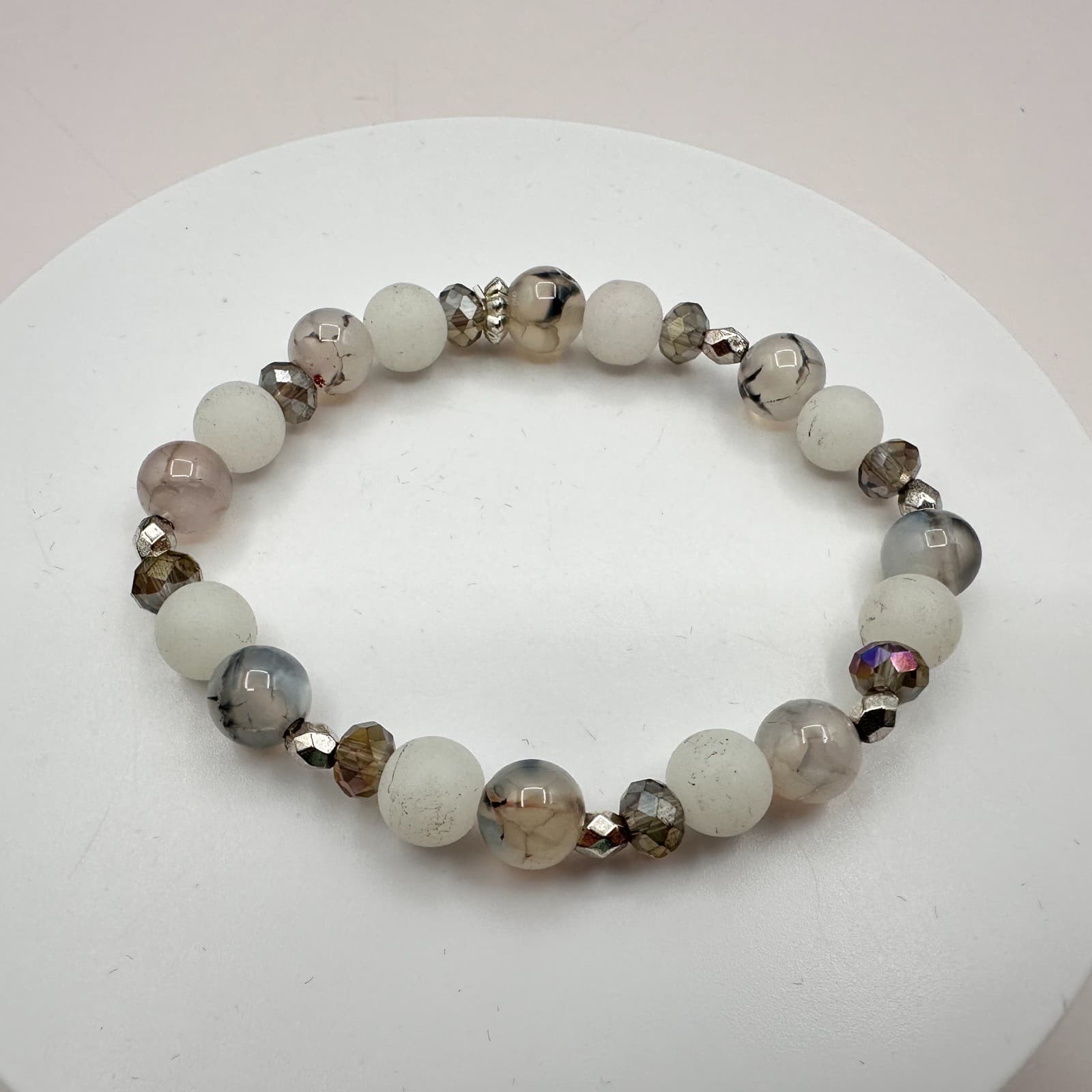 Vintage 90s Silver Tone Agate Beaded Stretch Bracelet Women's Classic Jewelry - Image 1