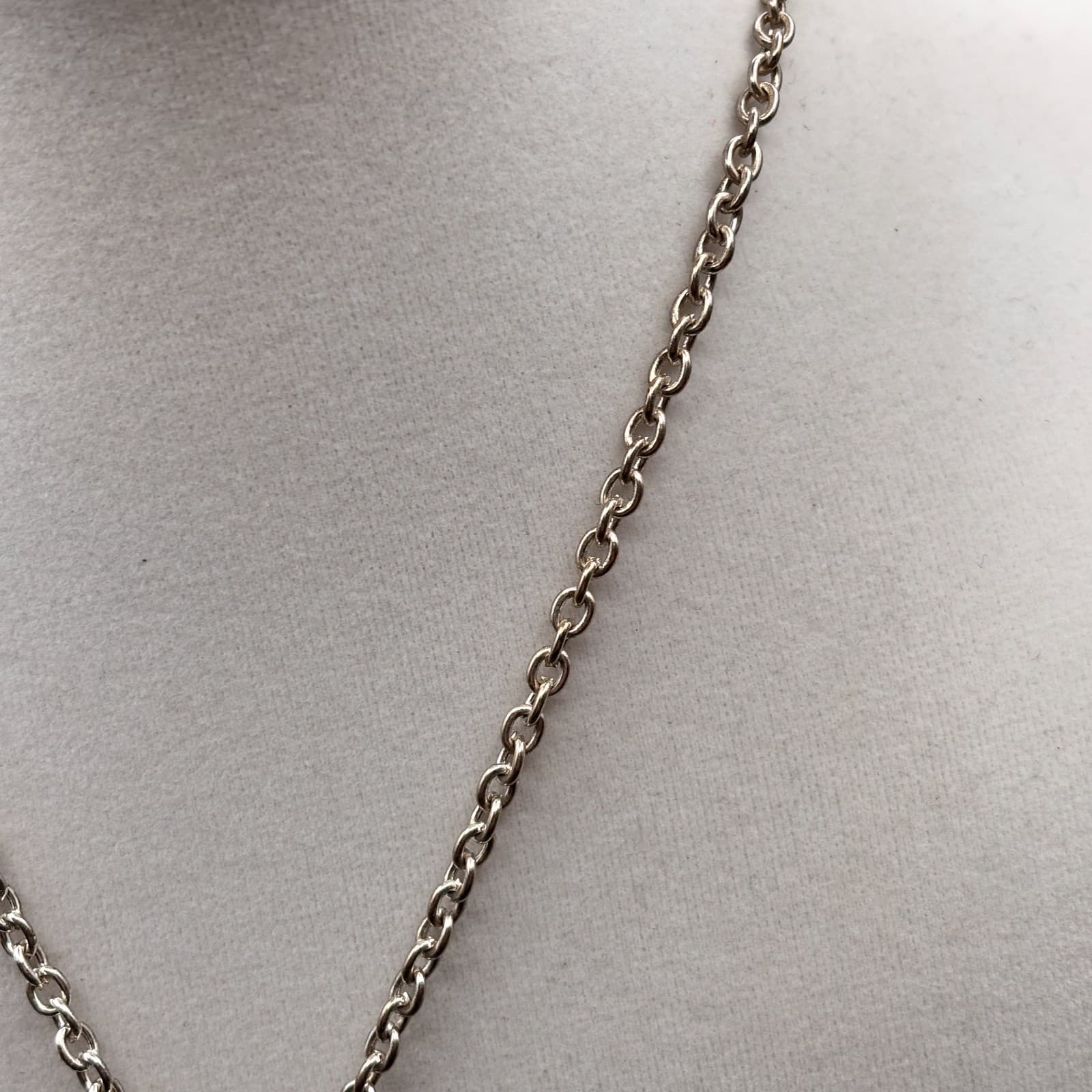 Silver Tone Oval Layered Pendant Necklace Women Black Modern Minimalist Chain - Thumbnail 4