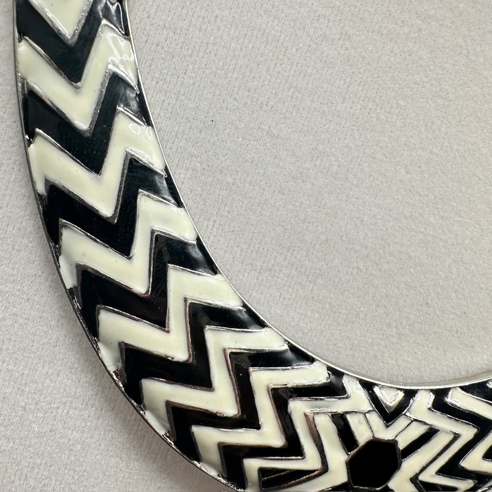 Vintage Cookie Lee Aztec Tribal Enamel Bib Collar Necklace Black White Boho Y2k - Thumbnail 6