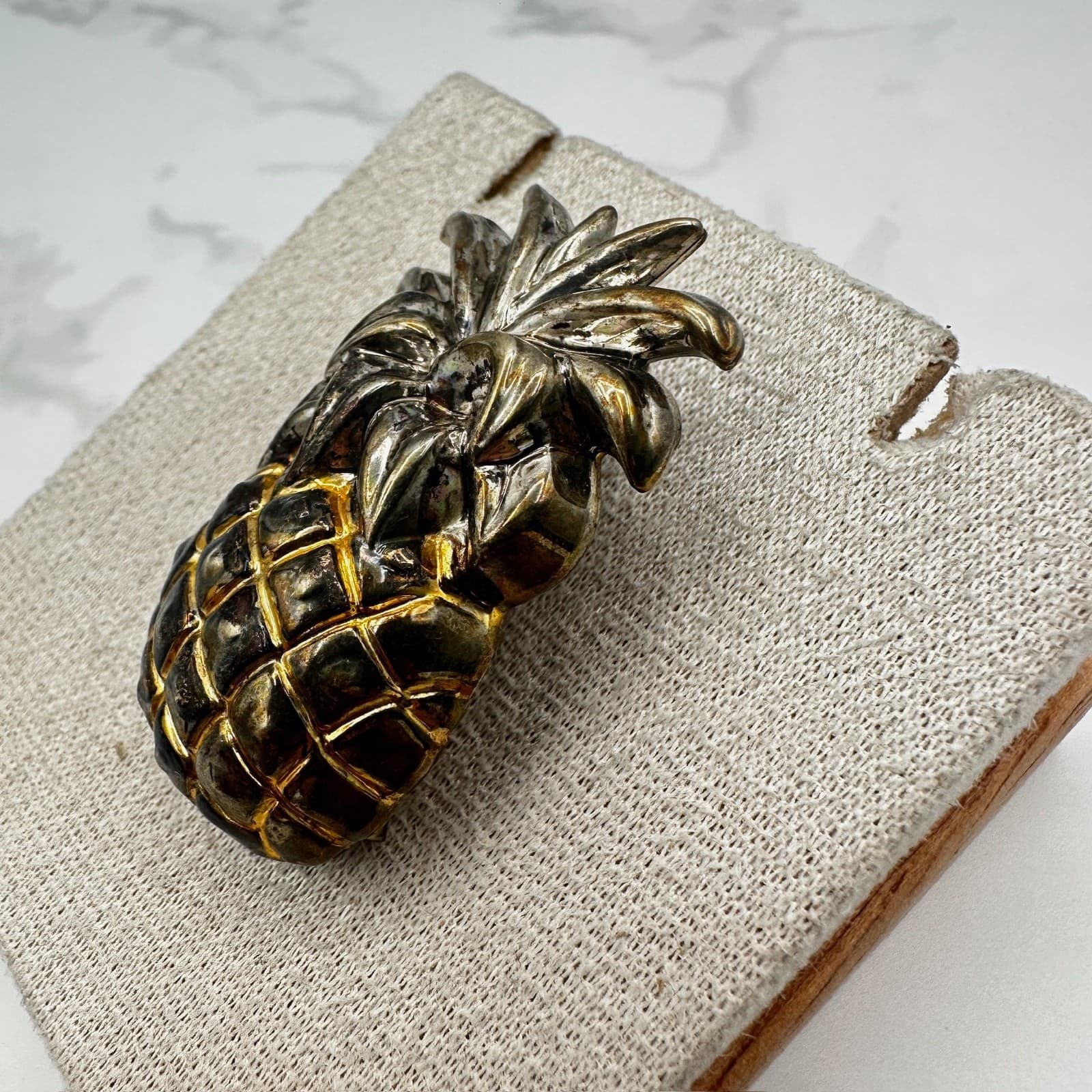 Vintage Gold Tone Textured Pineapple Brooch Pin Fruit Tropical Y2K 90s - Thumbnail 3