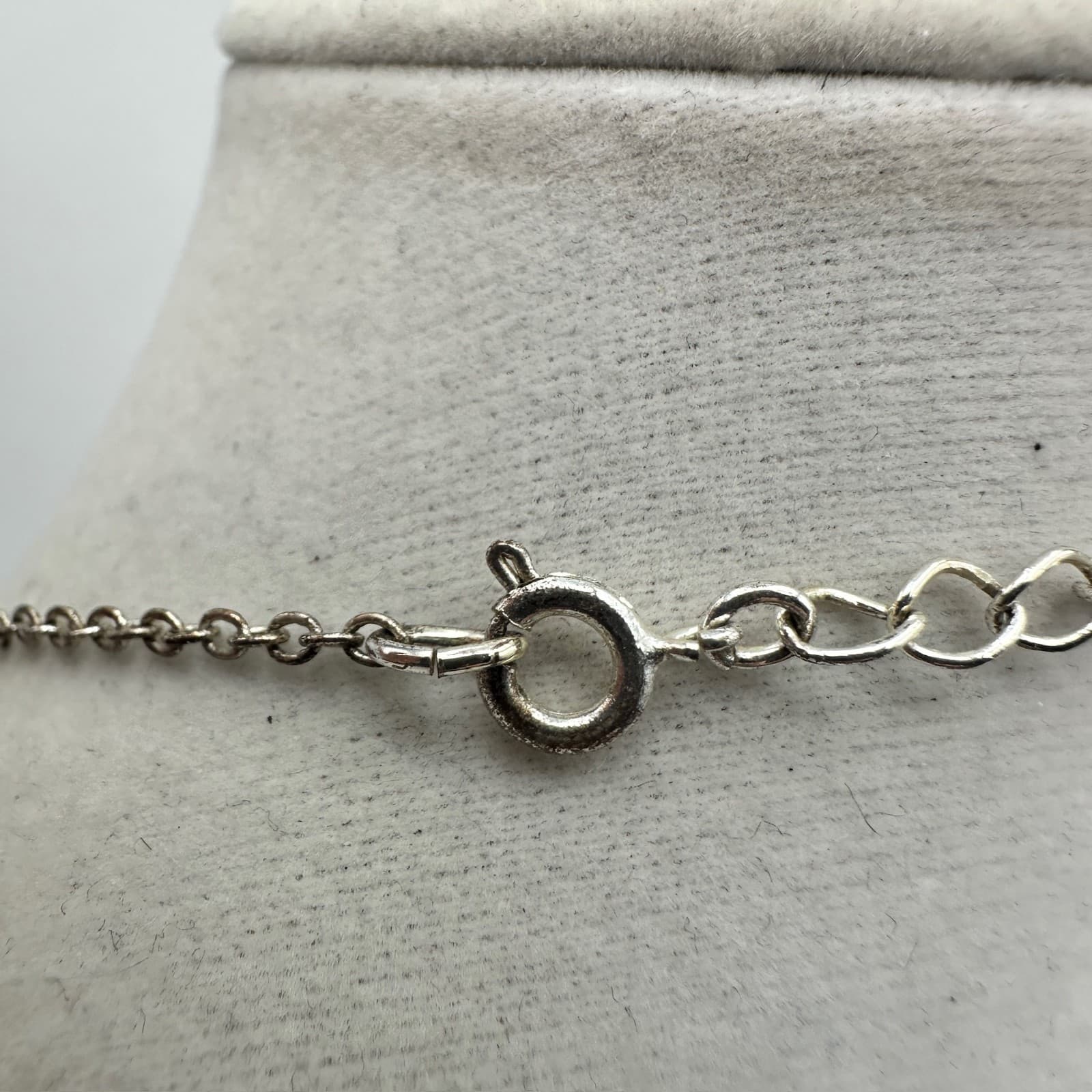 Vintage Y2K Pearl Pink Rhinestone Pendant Necklace Silver Tone Chain Teardrop - Thumbnail 6