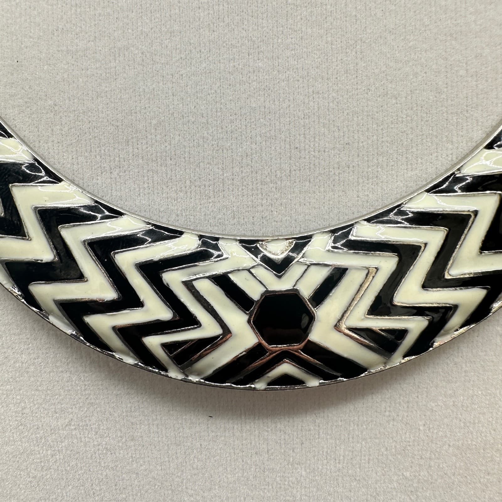 Vintage Cookie Lee Aztec Tribal Enamel Bib Collar Necklace Black White Boho Y2k - Thumbnail 4