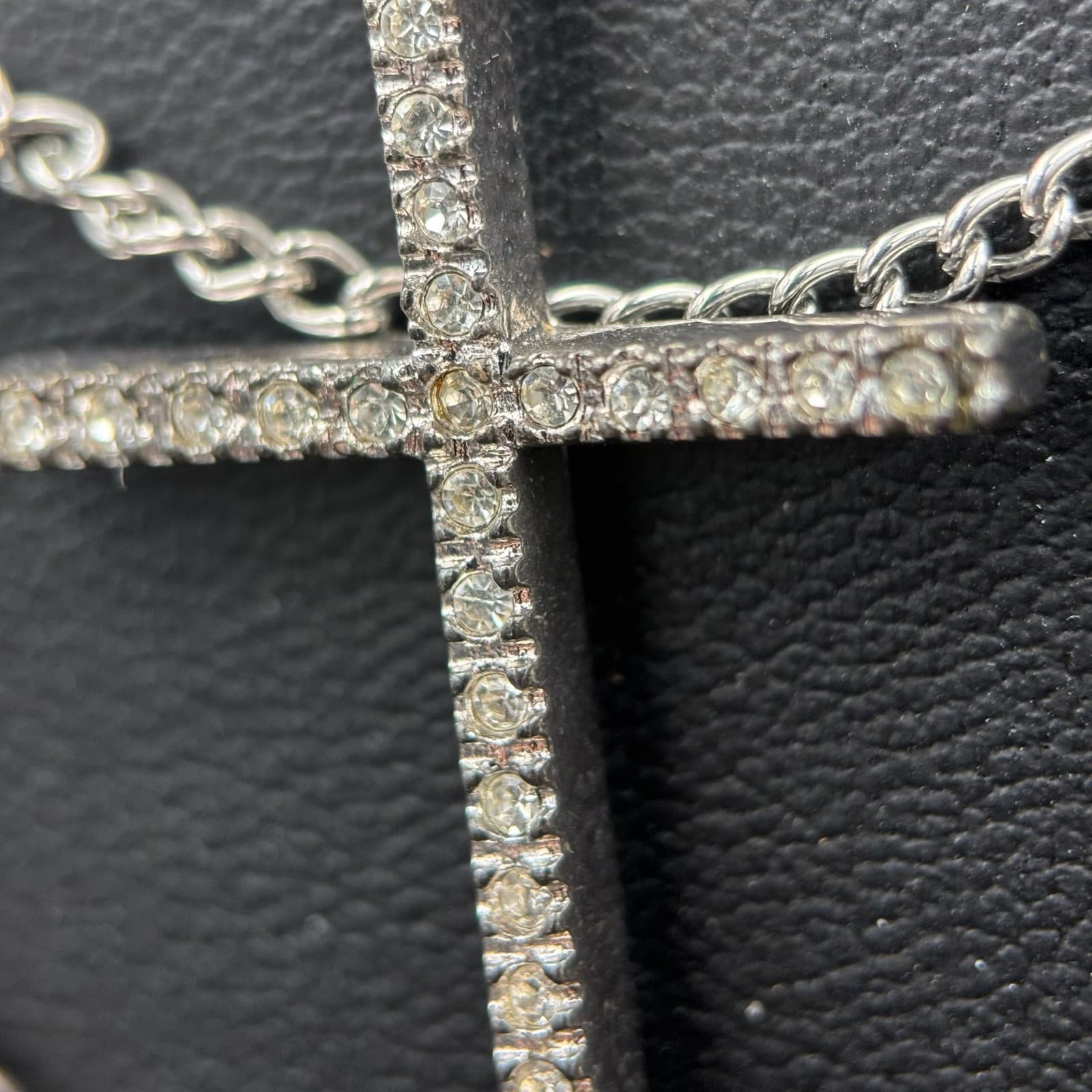Vintage Rhinestone Encrusted Cross Charm Pendant Layered Chain Necklace Set - Thumbnail 4