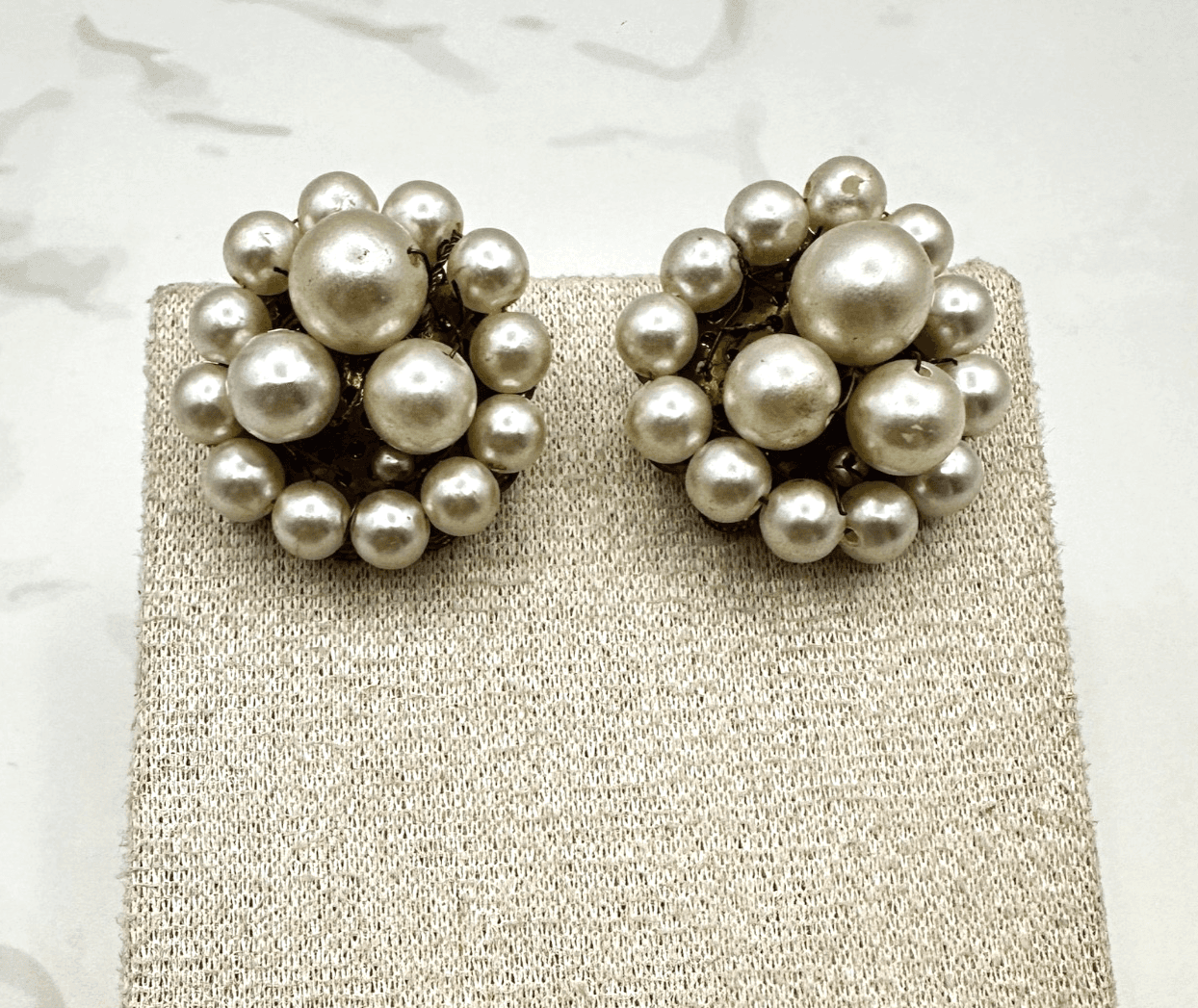 Vintage Faux Pearl Cluster Clip On Earrings Gold Tone Chunky Glam 80s 90s 70s - Image 1