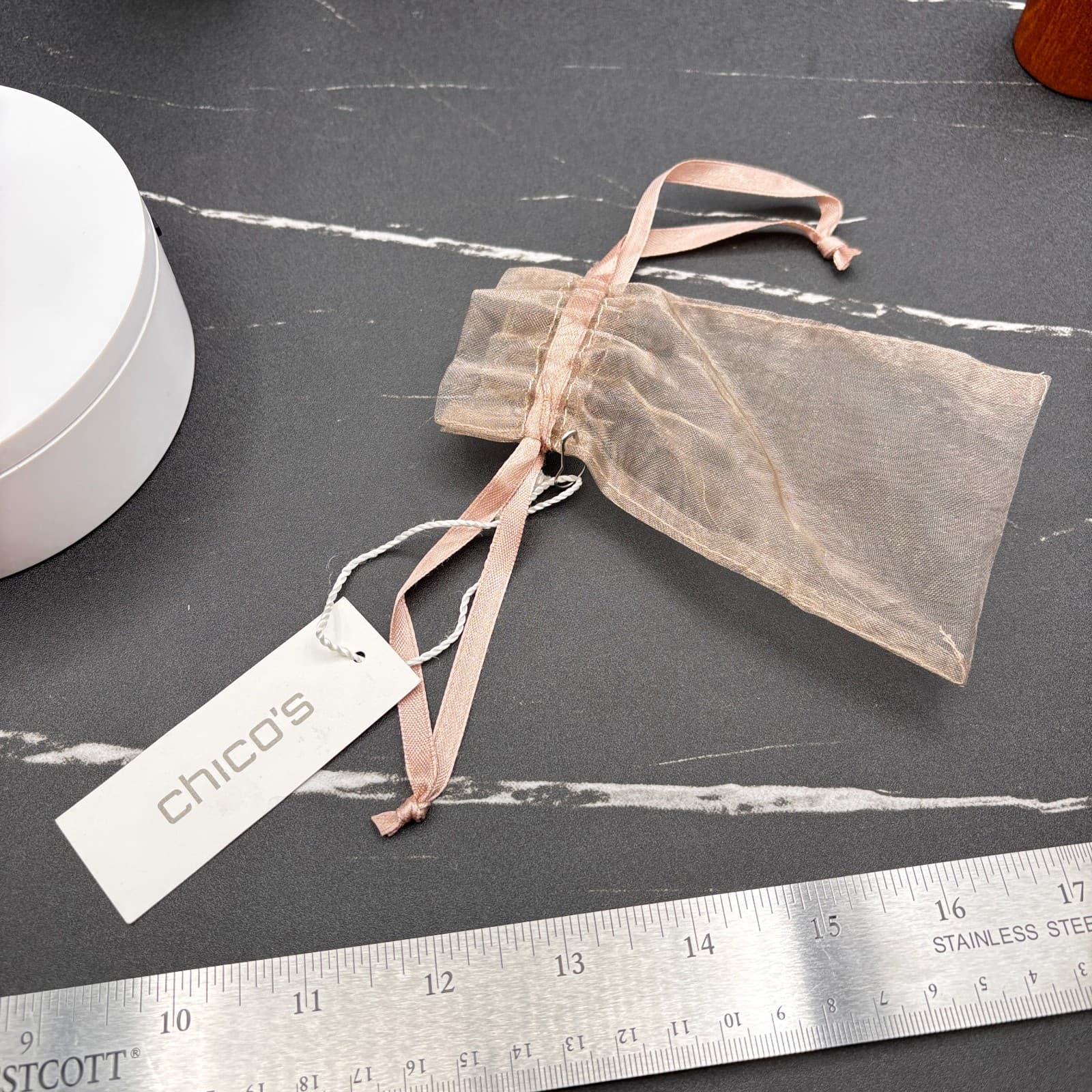 Chico’s Parrot Crystal Keychain Bronze Tone Rhinestone Bird Bag Charm Jewelry - Thumbnail 9