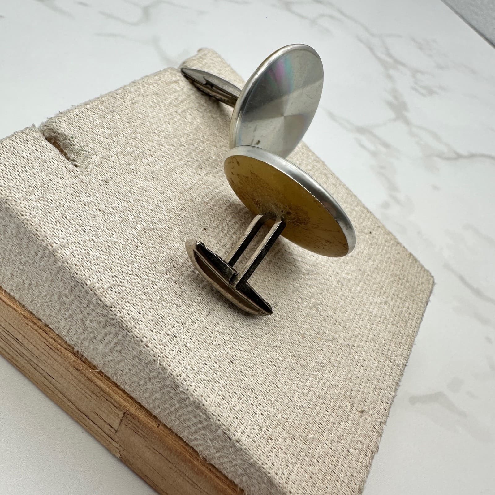 Vintage Pat Pend Rainbow Diffraction Silver Tone Round Reflective Cufflinks 50s - Thumbnail 4