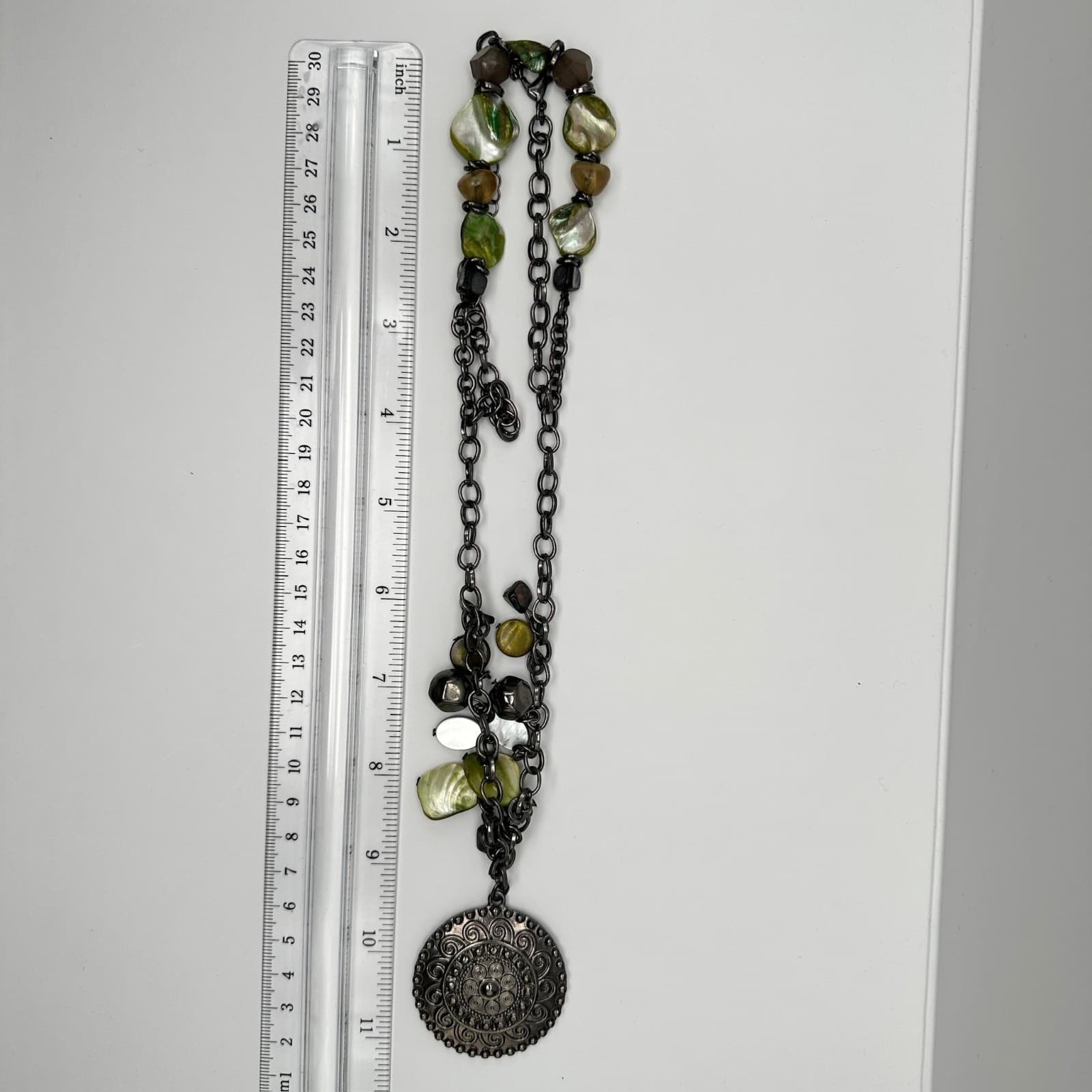 Vintage 90s Boho Statement Necklace Shell Abalone Large Medallion Womens jewelry - Thumbnail 7