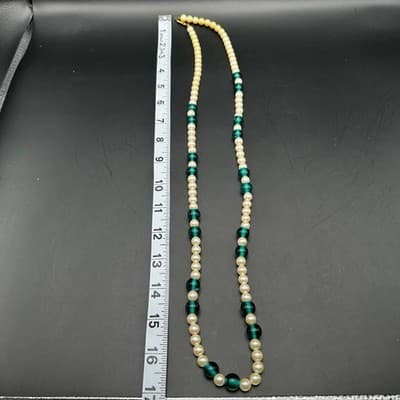 Vintage Green Glass & White Pearl Beaded Necklace Statement Classic Jewelry 90s - Thumbnail 7