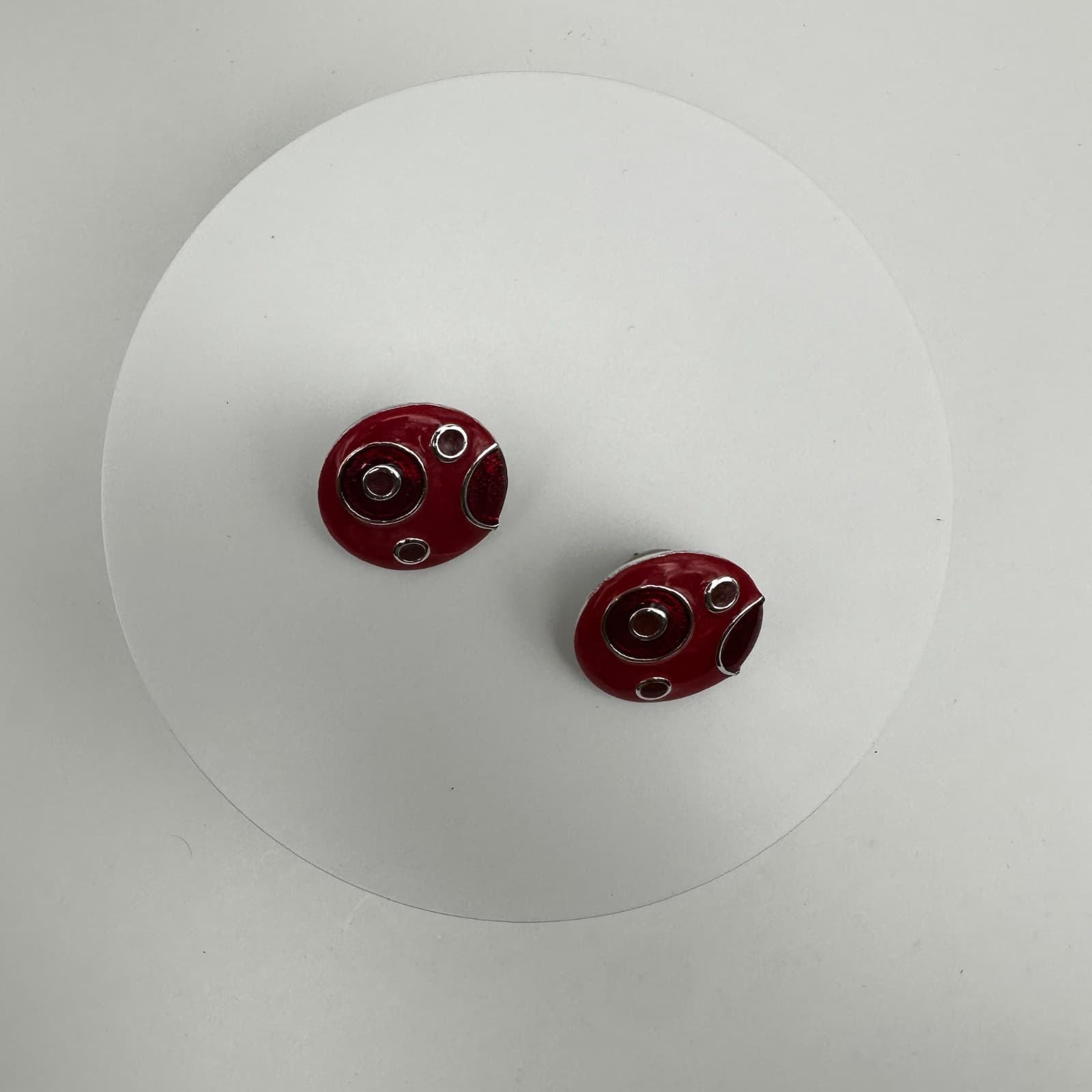 Vintage 90s Red Enamel Geometric Round Silver-Tone Metal Clip-On Earring Jewelry - Thumbnail 5