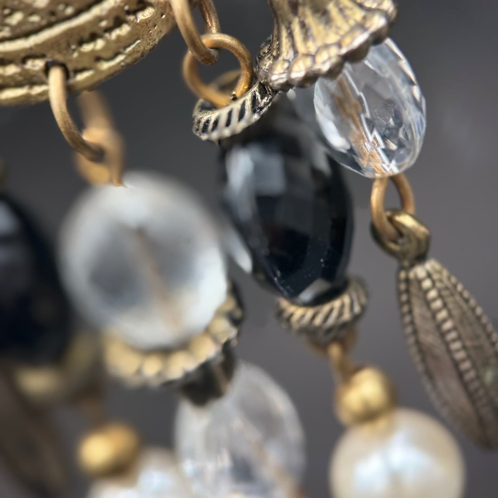 Vintage Black Acrylic Clear Pearl Beads Gold-Tone Dangle Clip-On Earrings - Thumbnail 3