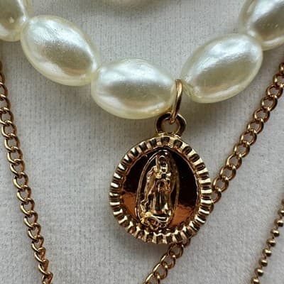 Vintage Y2K Multi Layered Necklace Collar Virgin Mary Coin Crystal Pendant - Thumbnail 5