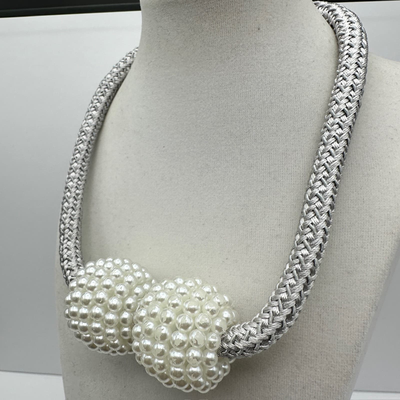 Vintage 80s Chunky Silver Braided Rope Ball Beads Necklace Faux Pearl Cluster - Thumbnail 3