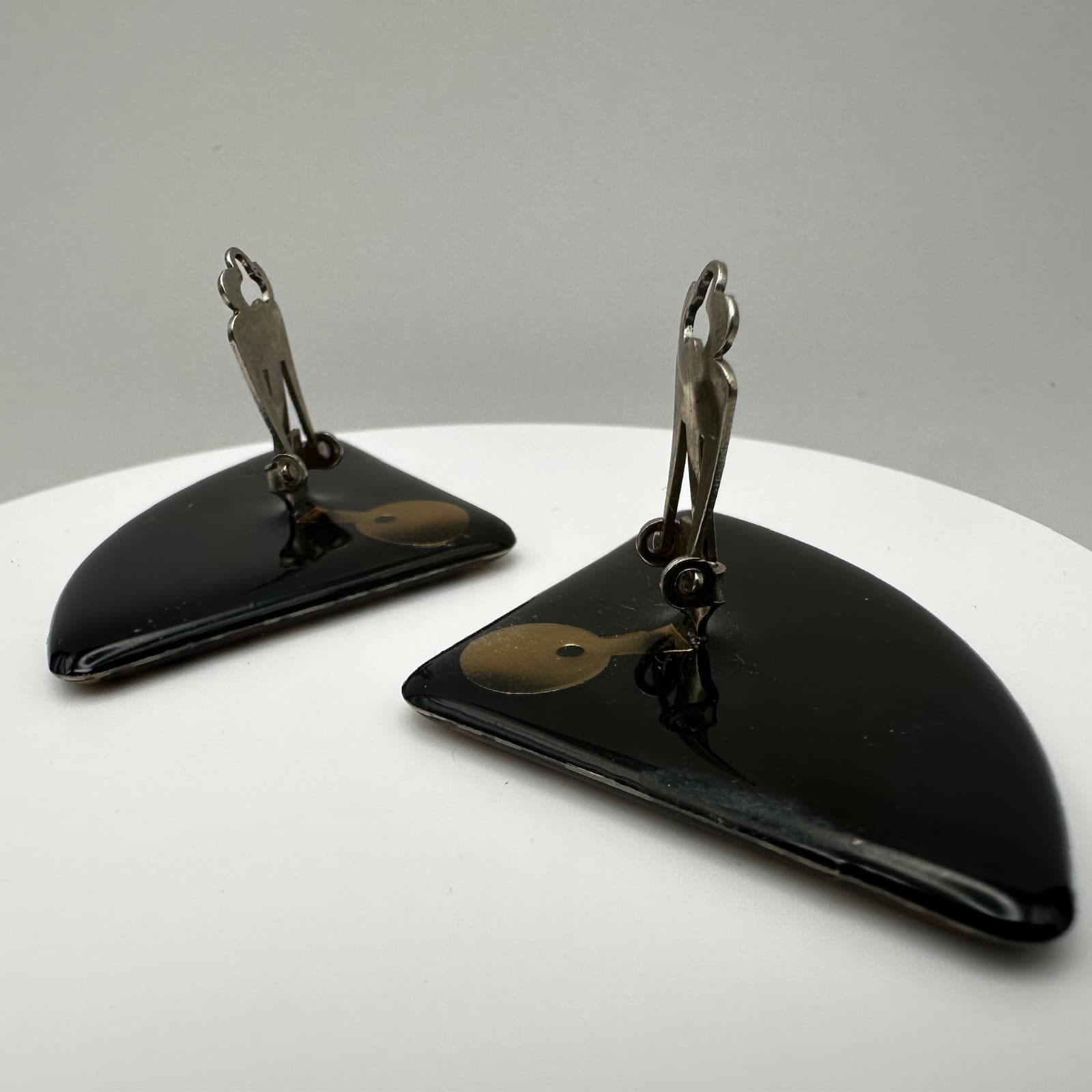 Vintage 90s Statement Black Beige Swirl Design Geometric Clip-On Earring Jewelry - Thumbnail 5