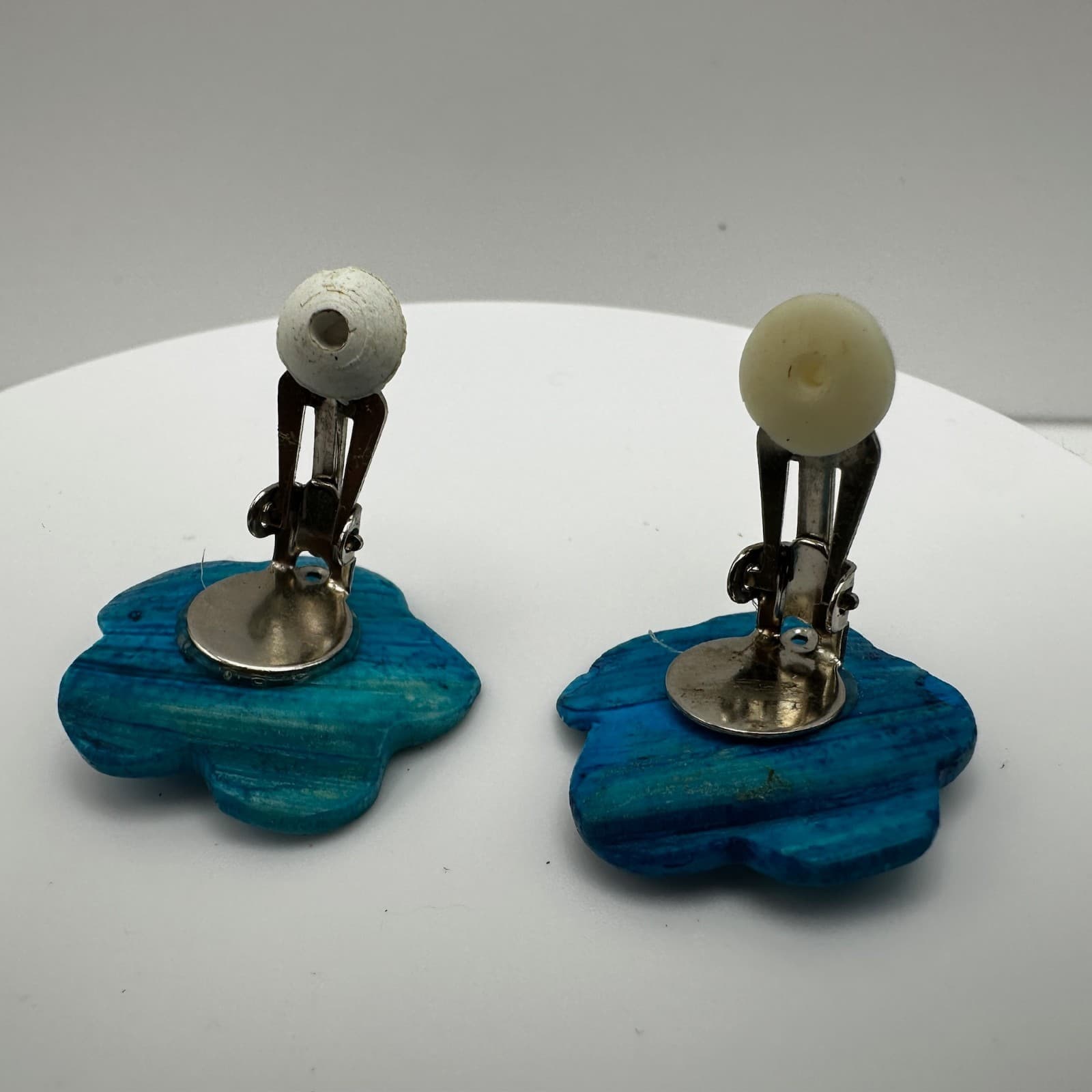 Vintage 90s iridescent blue floral earrings clear seed bead spiral Jewelry - Thumbnail 3