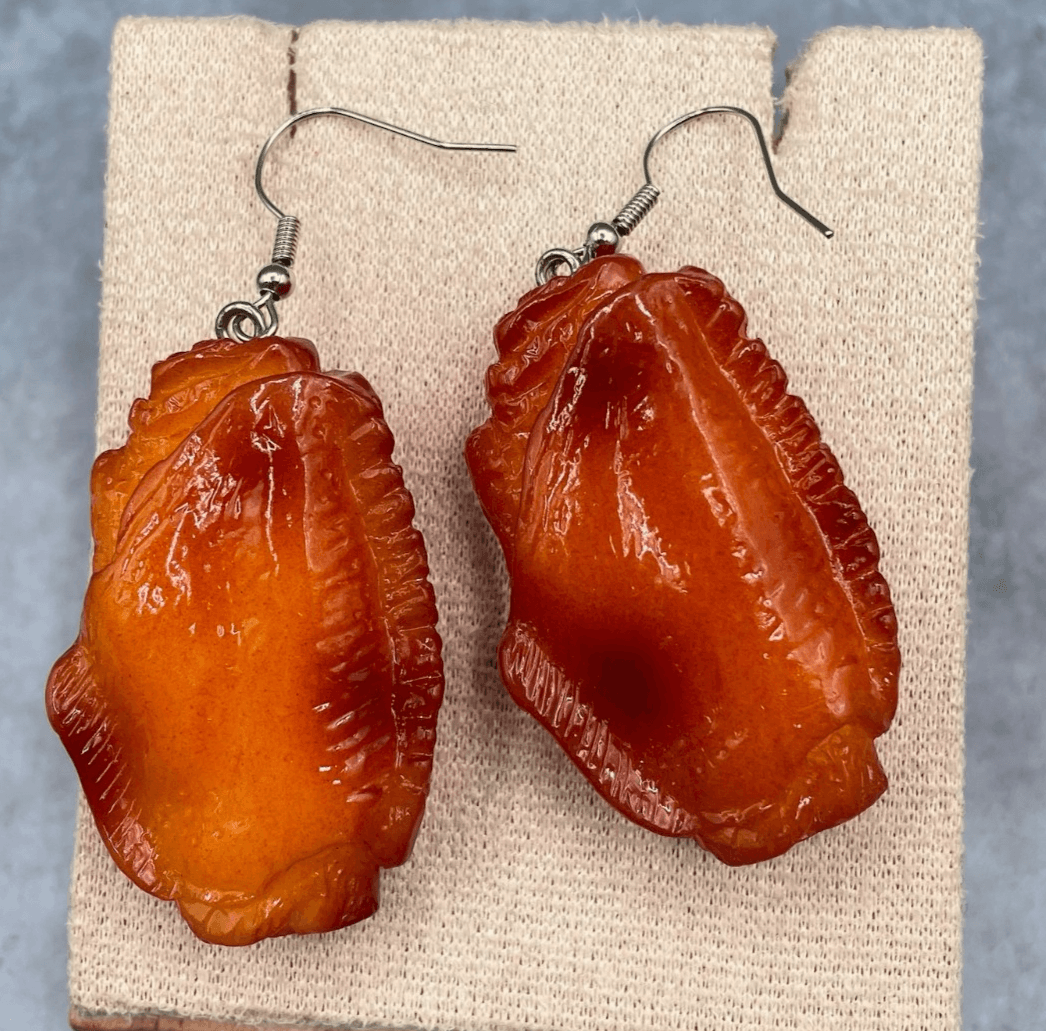 Vintage Chicken Wing Funny Realistic Food Miniature Dangle Hook Drop Earrings - Thumbnail 2