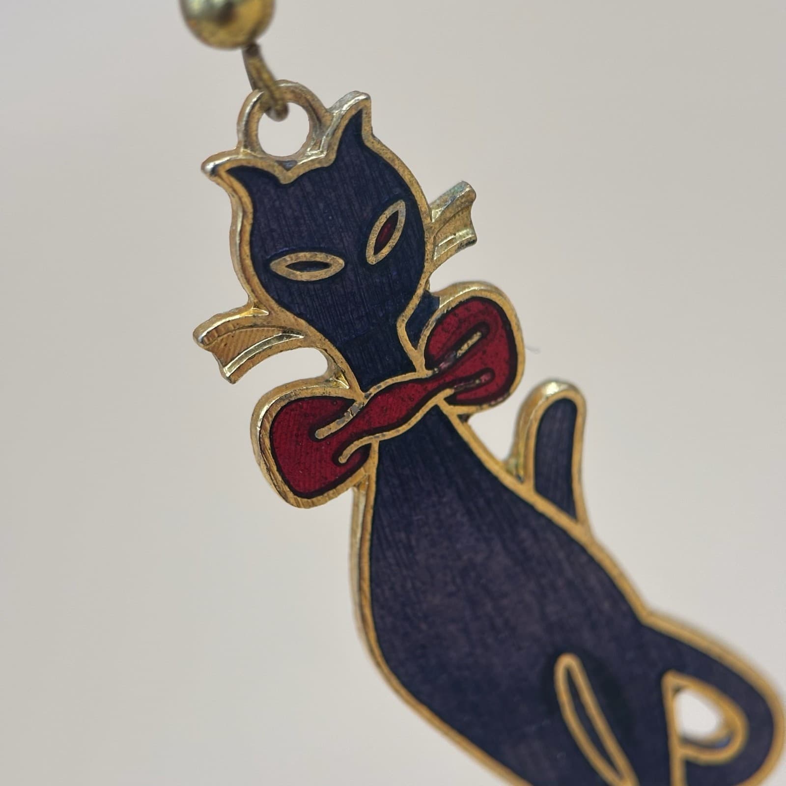 Vintage Cute Navy Blue Cat Dangle Gold-Tone Collectible Enamel Earrings - Thumbnail 2