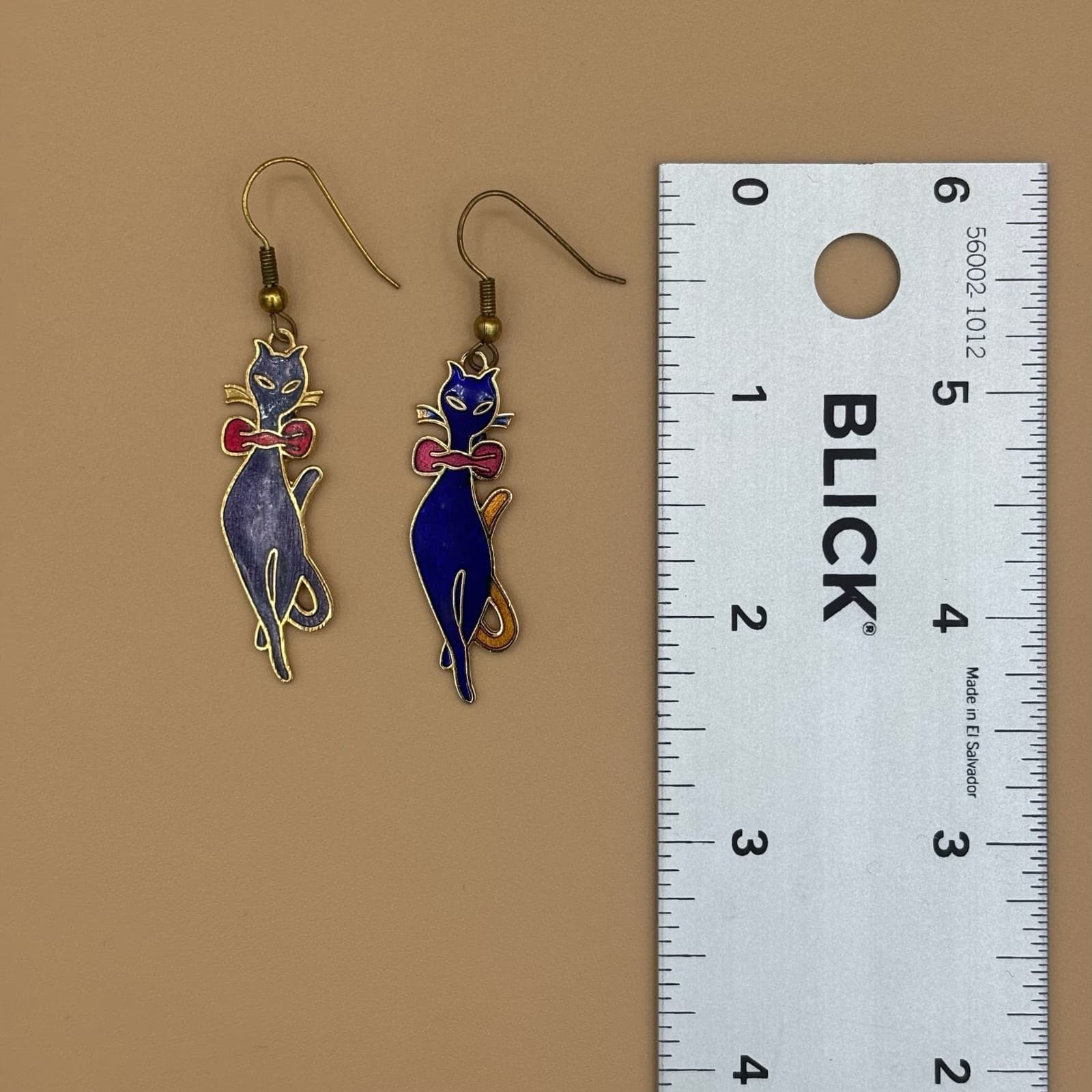 Vintage Cute Navy Blue Cat Dangle Gold-Tone Collectible Enamel Earrings - Thumbnail 6