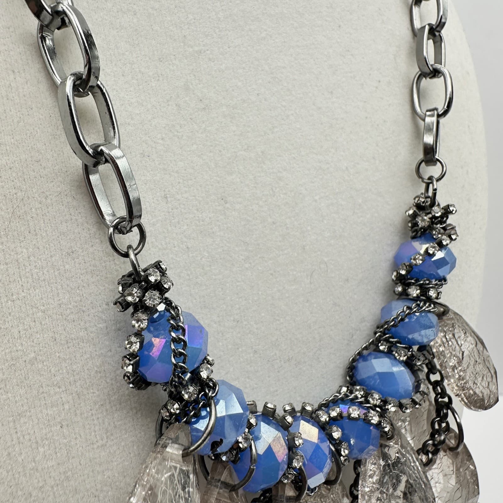 Vintage 90s Blue Iridescent Bead Statement Necklace Clear Acrylic Dangle Jewelry - Thumbnail 4