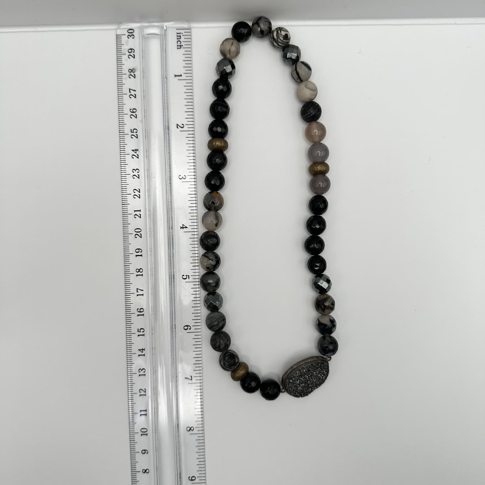 Vintage 80s Natural Stone Druzy Agate Beaded Necklace Faceted Gray Black Jewelry - Thumbnail 7