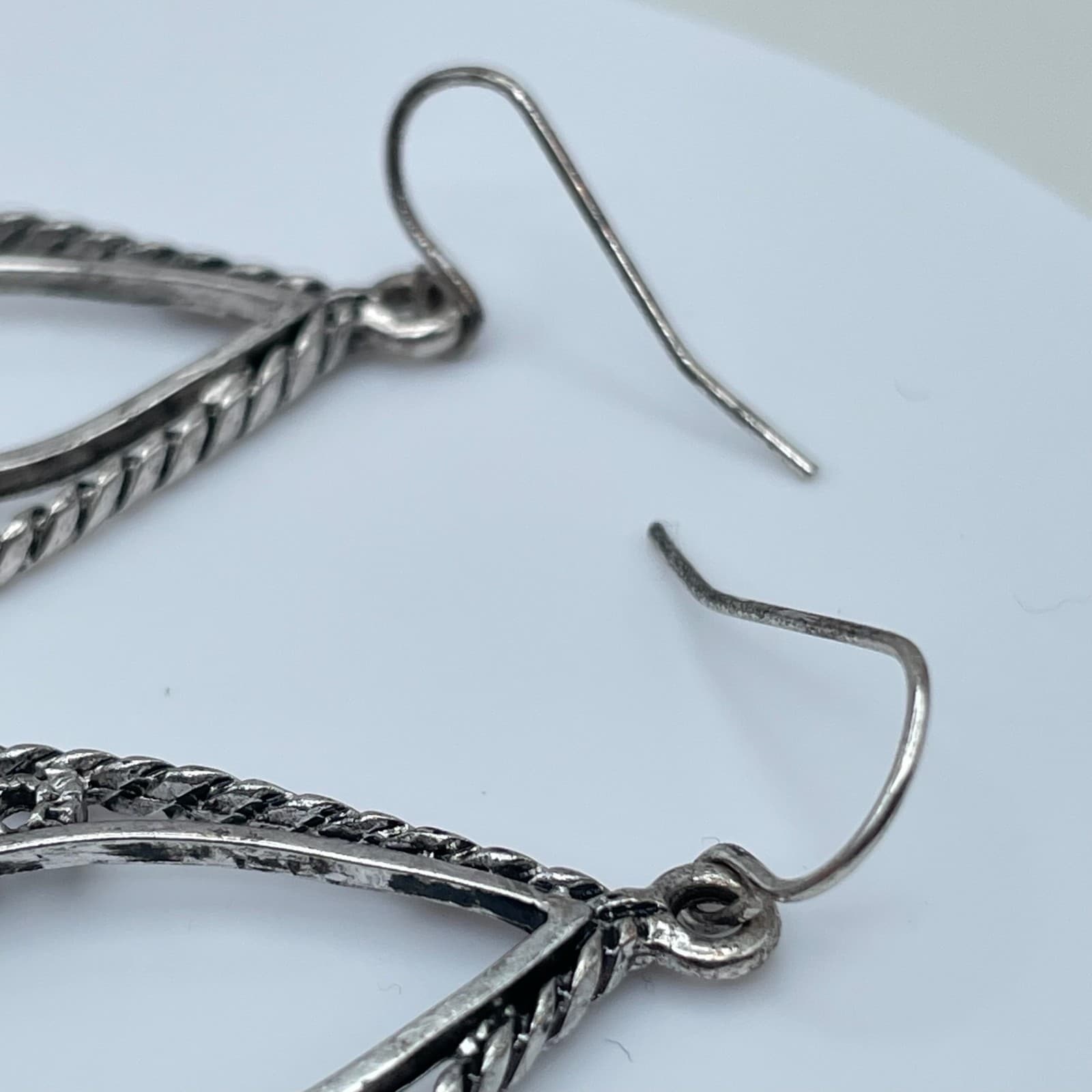 Vintage 90s Silver Tone Filigree Teardrop Dangle Earrings Boho Fashion Jewelry - Thumbnail 11