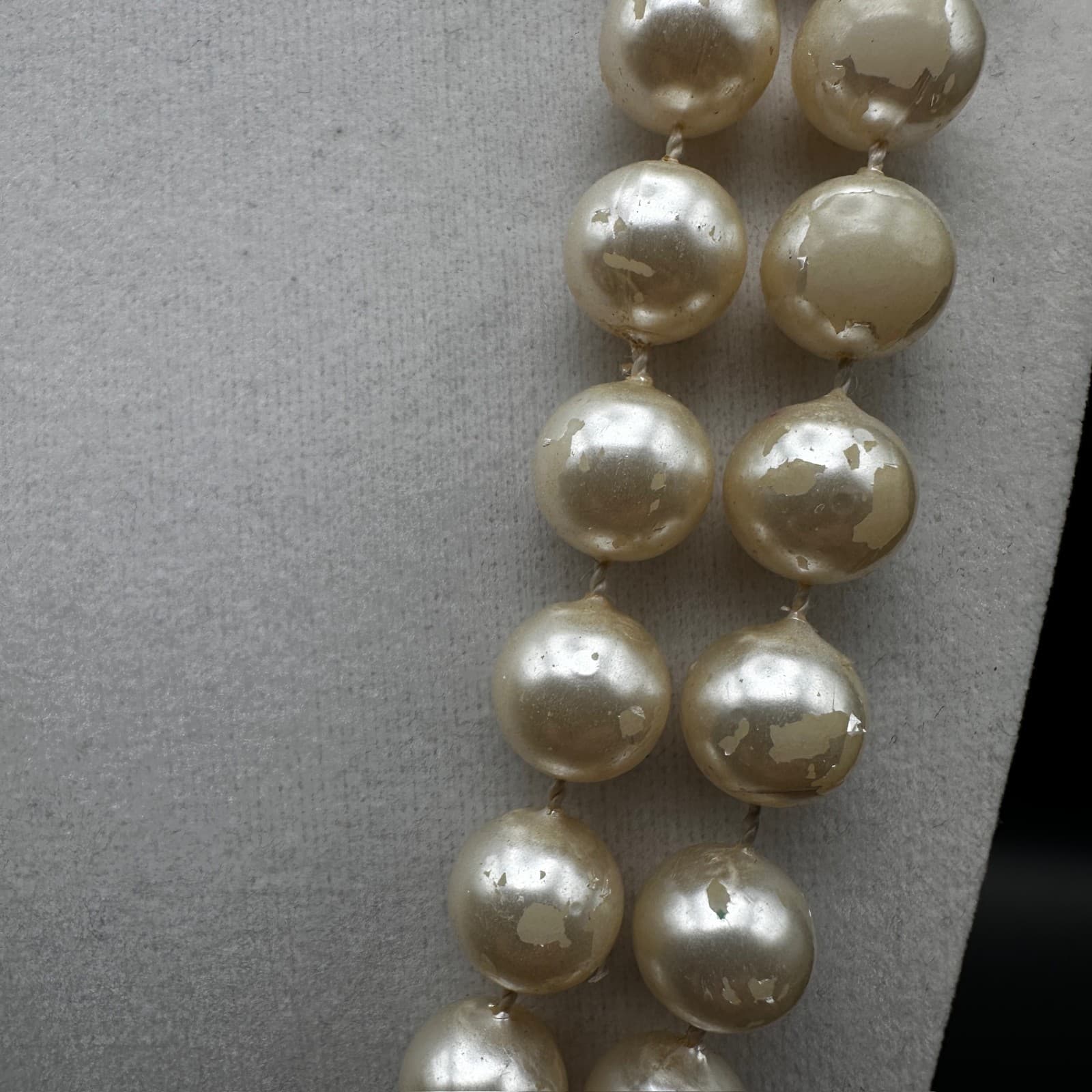 Vintage 90s Faux Ivory Cream Graduated Lucite Plastic Strand Necklace Jewelry - Thumbnail 6