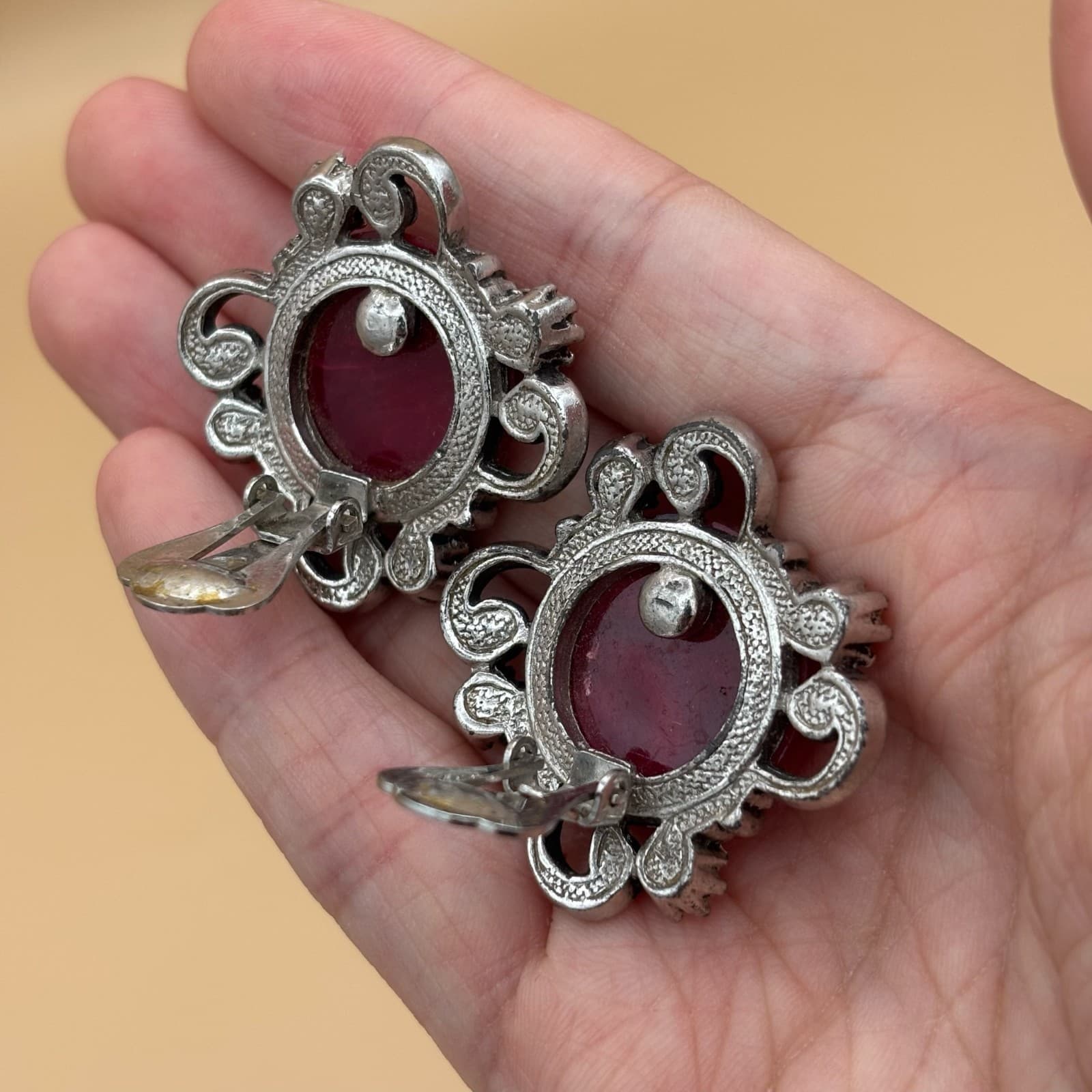 Vintage Maroon Cabochons Marbled Faux Pearls Silver-Tone Finish Earrings - Thumbnail 2