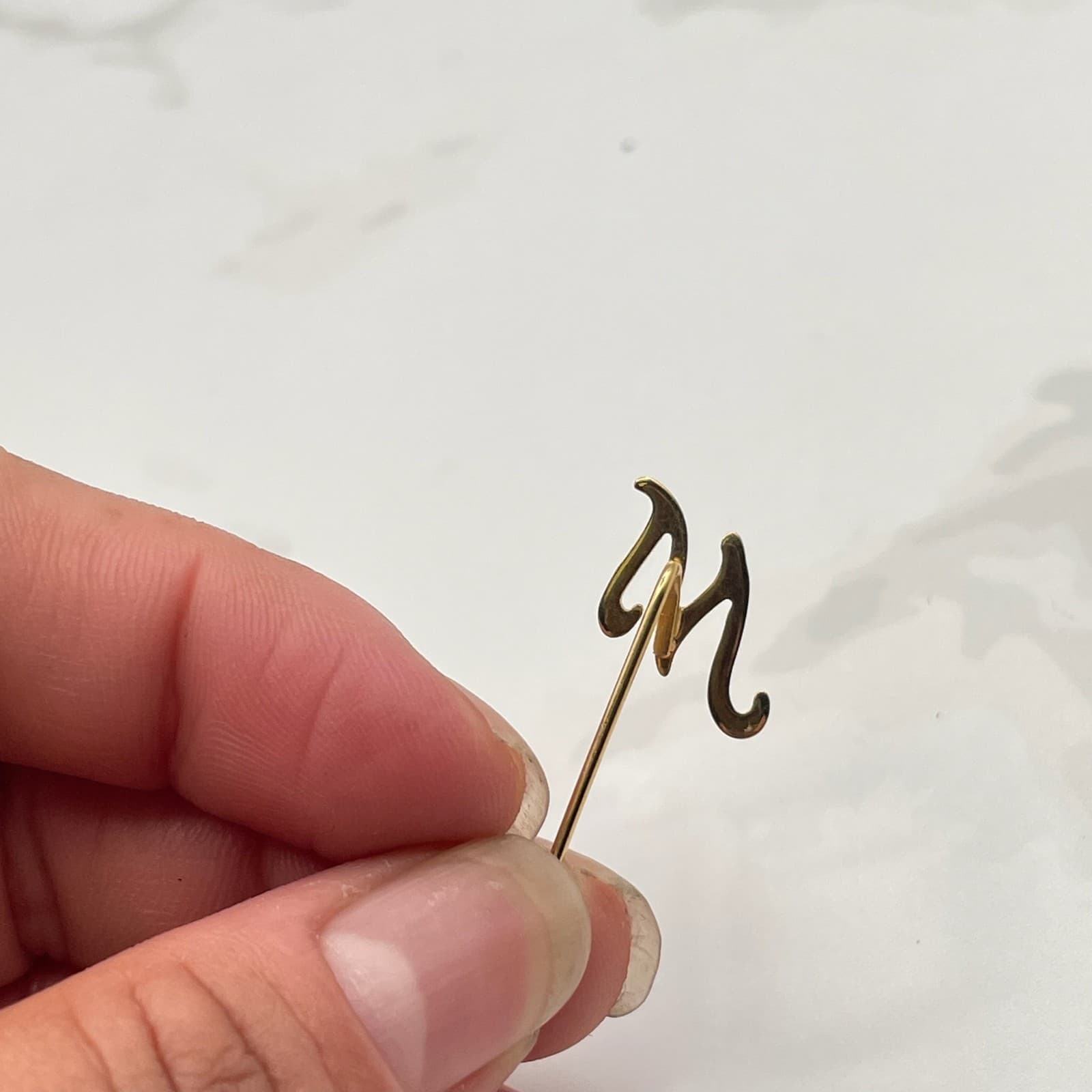 Vintage Gold-Tone Stick Pin with Script Letter Initial “M” – Monogram Lapel Pin - Thumbnail 11