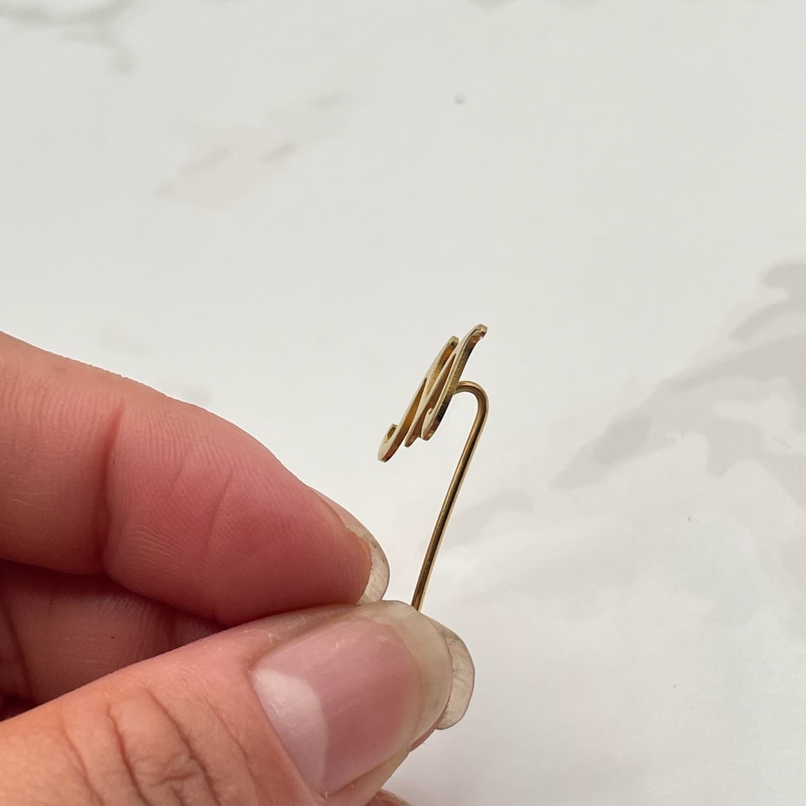 Vintage Gold-Tone Stick Pin with Script Letter Initial “M” – Monogram Lapel Pin - Thumbnail 10