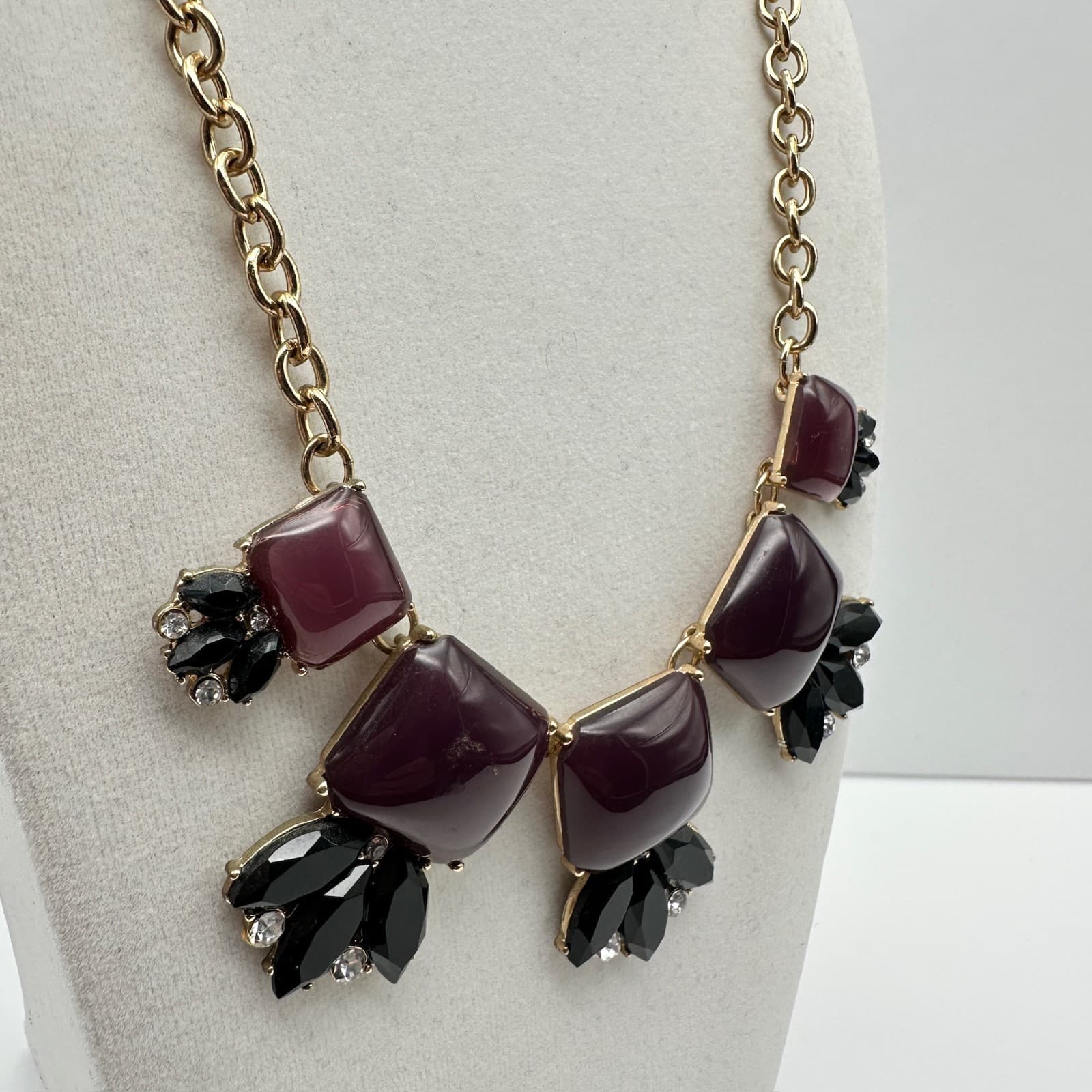 Vintage 90s Gold Tone Purple Black Necklace Collar Statement Fashion Jewelry Y2K - Thumbnail 4