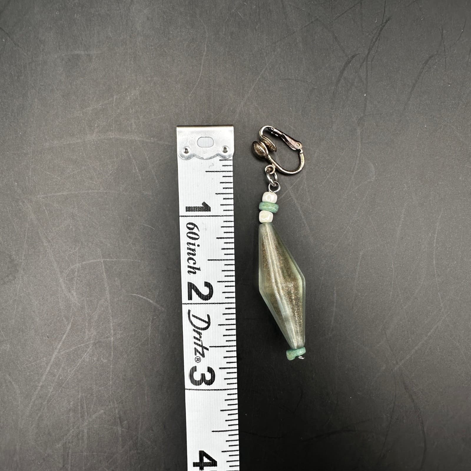 Vintage 90s Faceted Green Glass Diamond Shaped Drop Earrings Women's Jewelry - Thumbnail 10