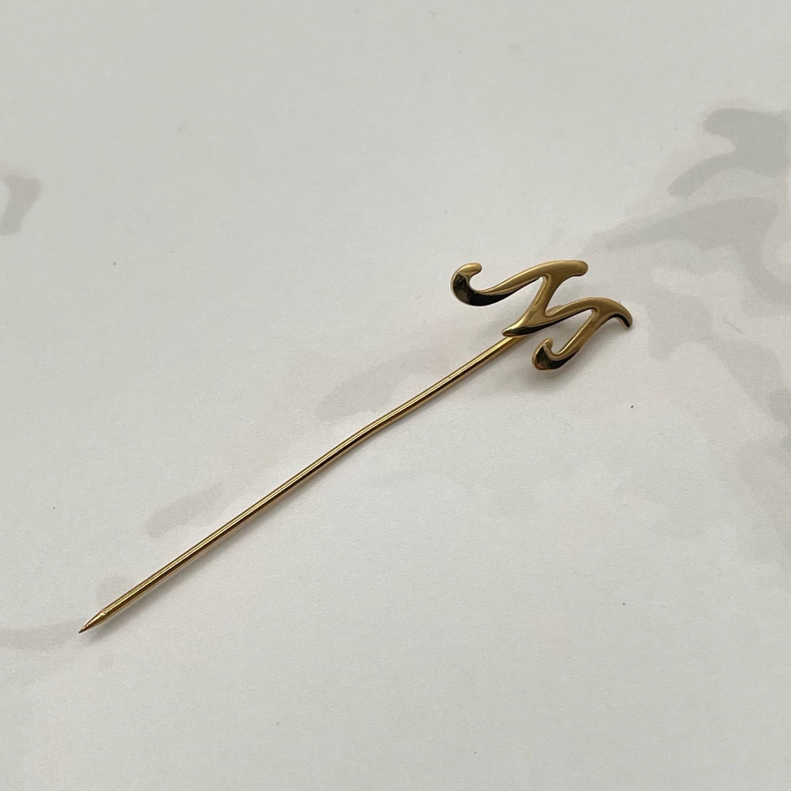 Vintage Gold-Tone Stick Pin with Script Letter Initial “M” – Monogram Lapel Pin - Thumbnail 4