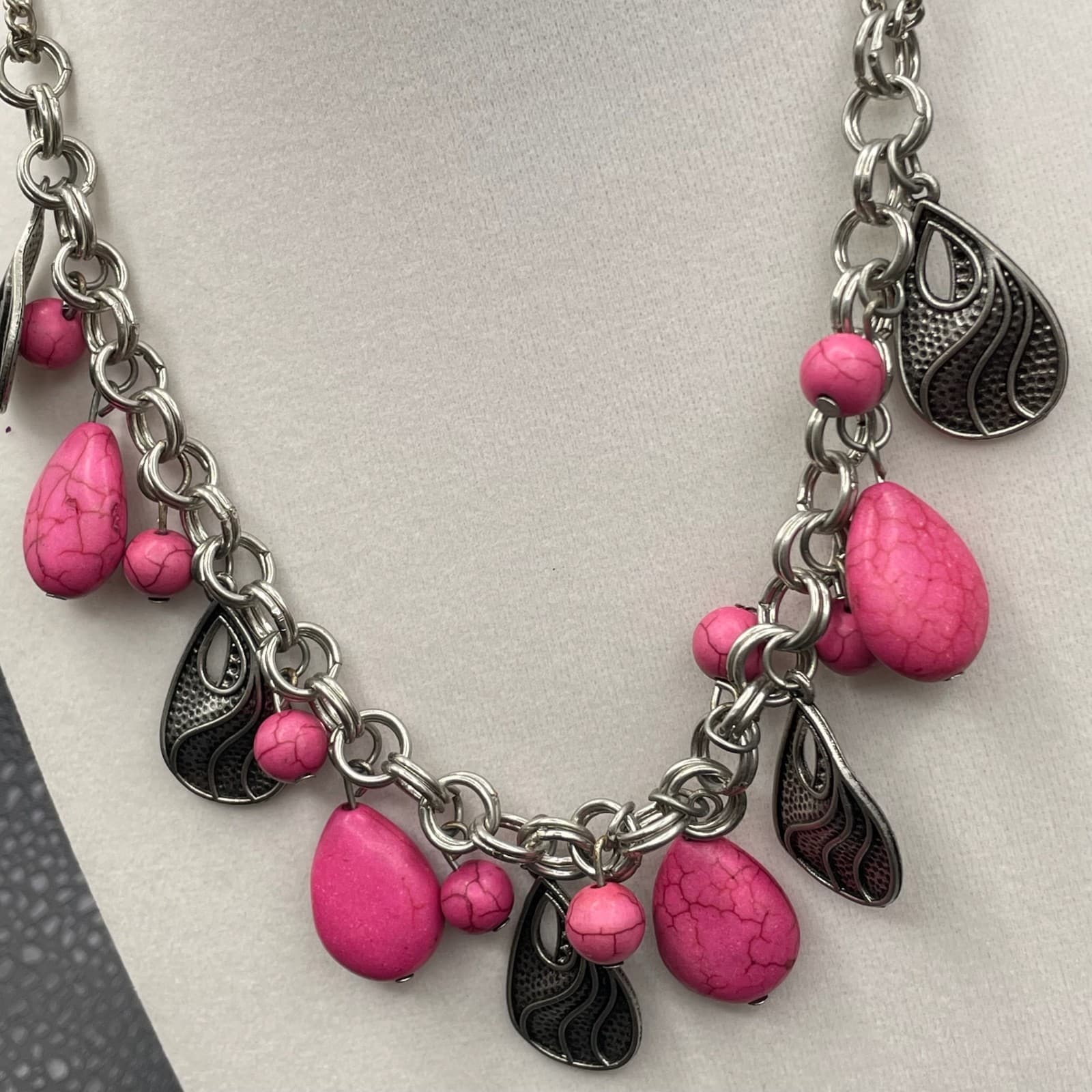 Vintage Teardrops Pink Stones Silver Dangles Adjustable Circle Links Necklace - Thumbnail 9