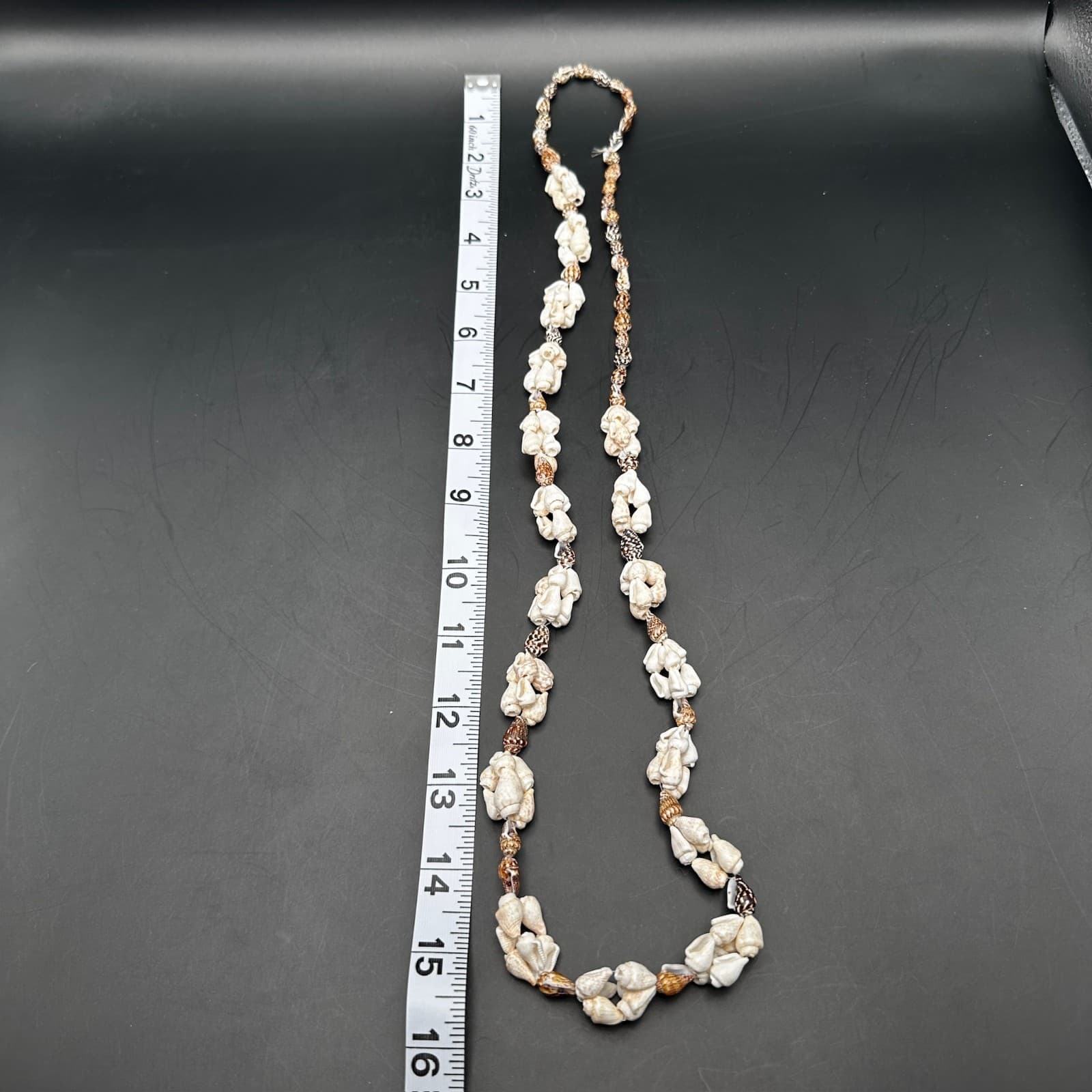 Vintage Natural Brown & White Seashell Strand Necklace Bohemian 80s Jewelry - Thumbnail 9