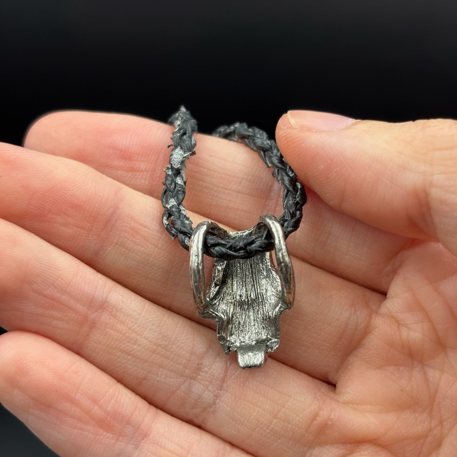 Vintage Silver-Tone Black Human Skull Retro Classic Braided Cord Charm Pendant - Thumbnail 5