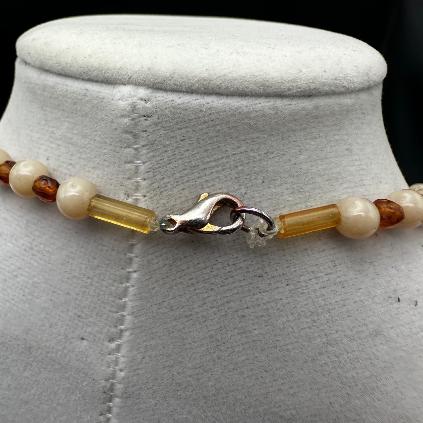 Vintage Ivory & Gold Toned Graduated Faux Pearl Statement Necklace 80s Jewelry - Thumbnail 7