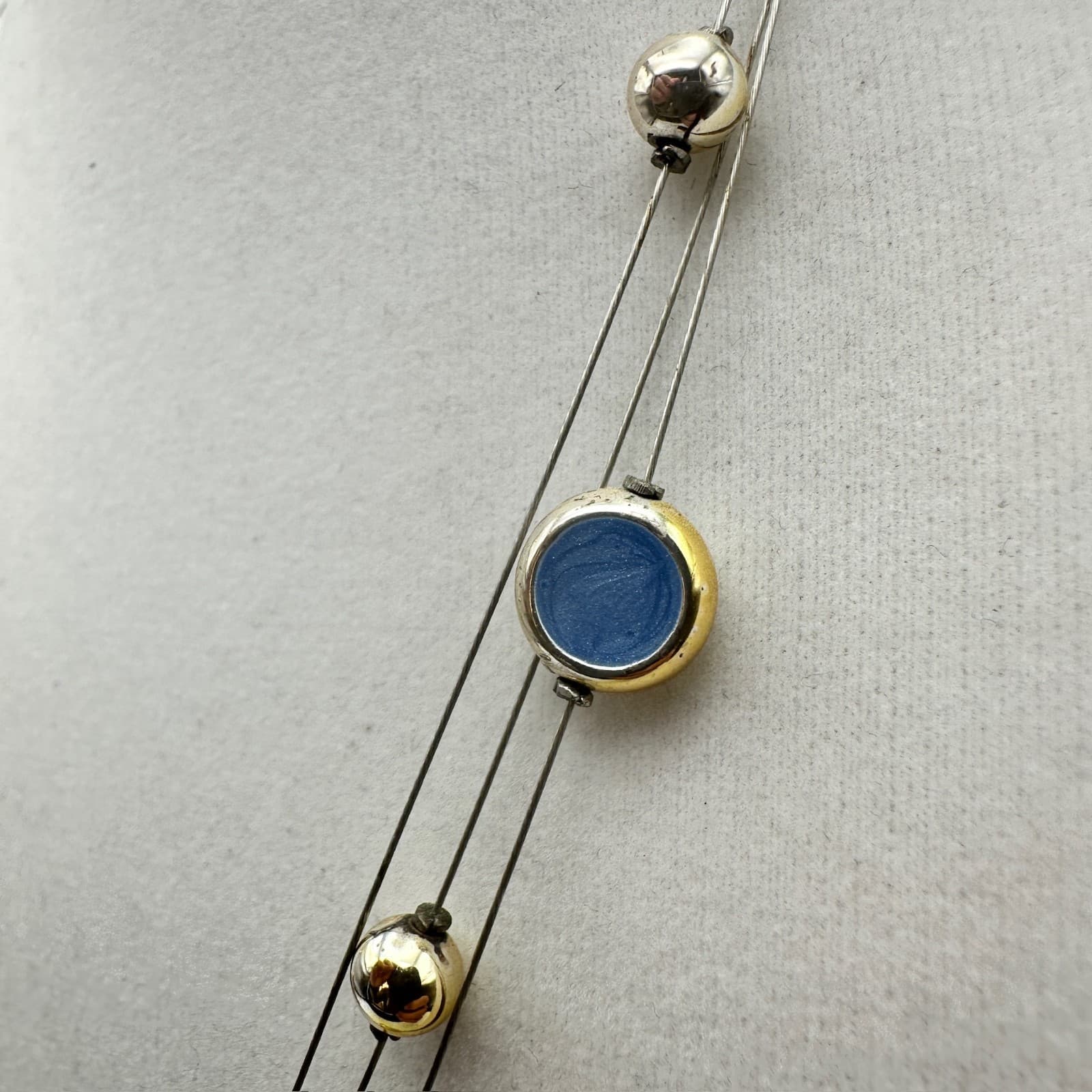 Vintage NY Gold Tone Blue Enamel Circles Multi Strand Wire Necklace Jewelry 90s - Thumbnail 6