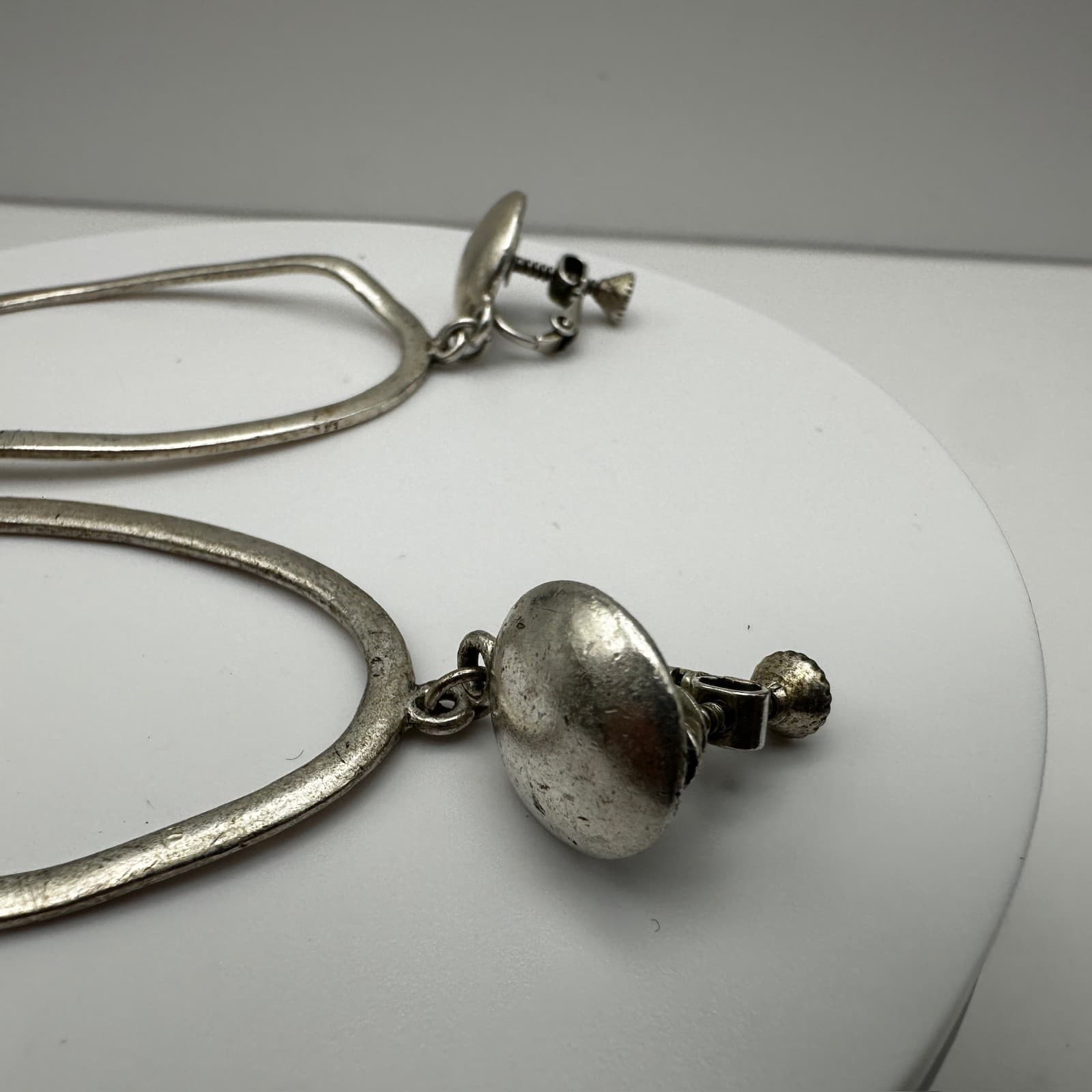 Vintage 80s Silver Tone Large Oval Drop Clip-On Earrings Retro Jewelry - Thumbnail 5