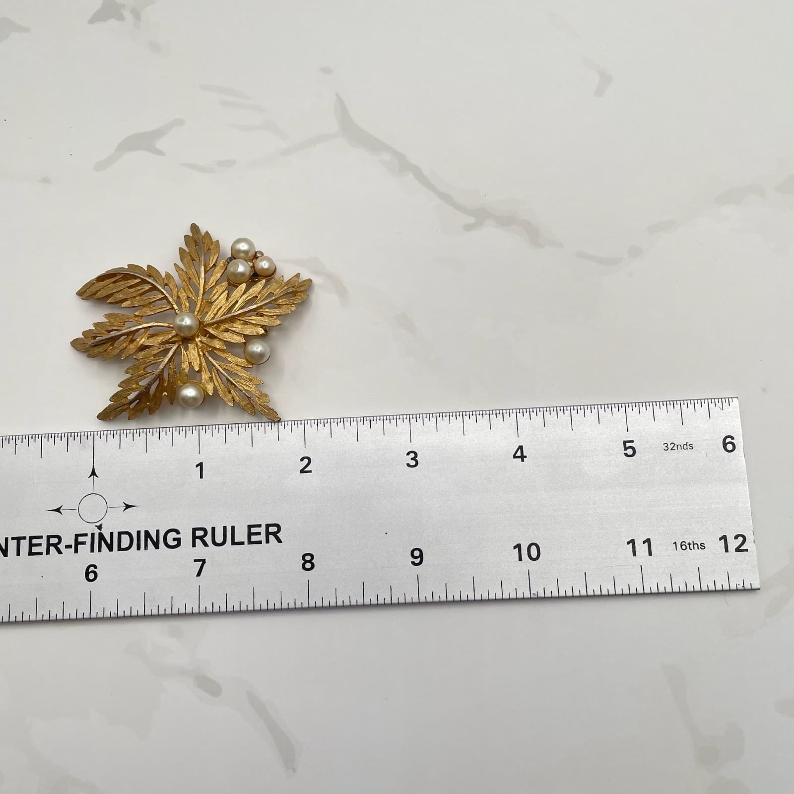 Vintage Gold Plated Aluminium Palm Leaves and Simulated Pearls Brooch Pin - Thumbnail 2