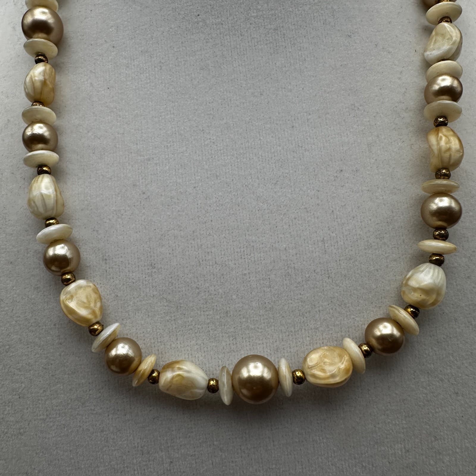 Vintage Ivory & Gold Toned Graduated Faux Pearl Statement Necklace 80s Jewelry - Thumbnail 2