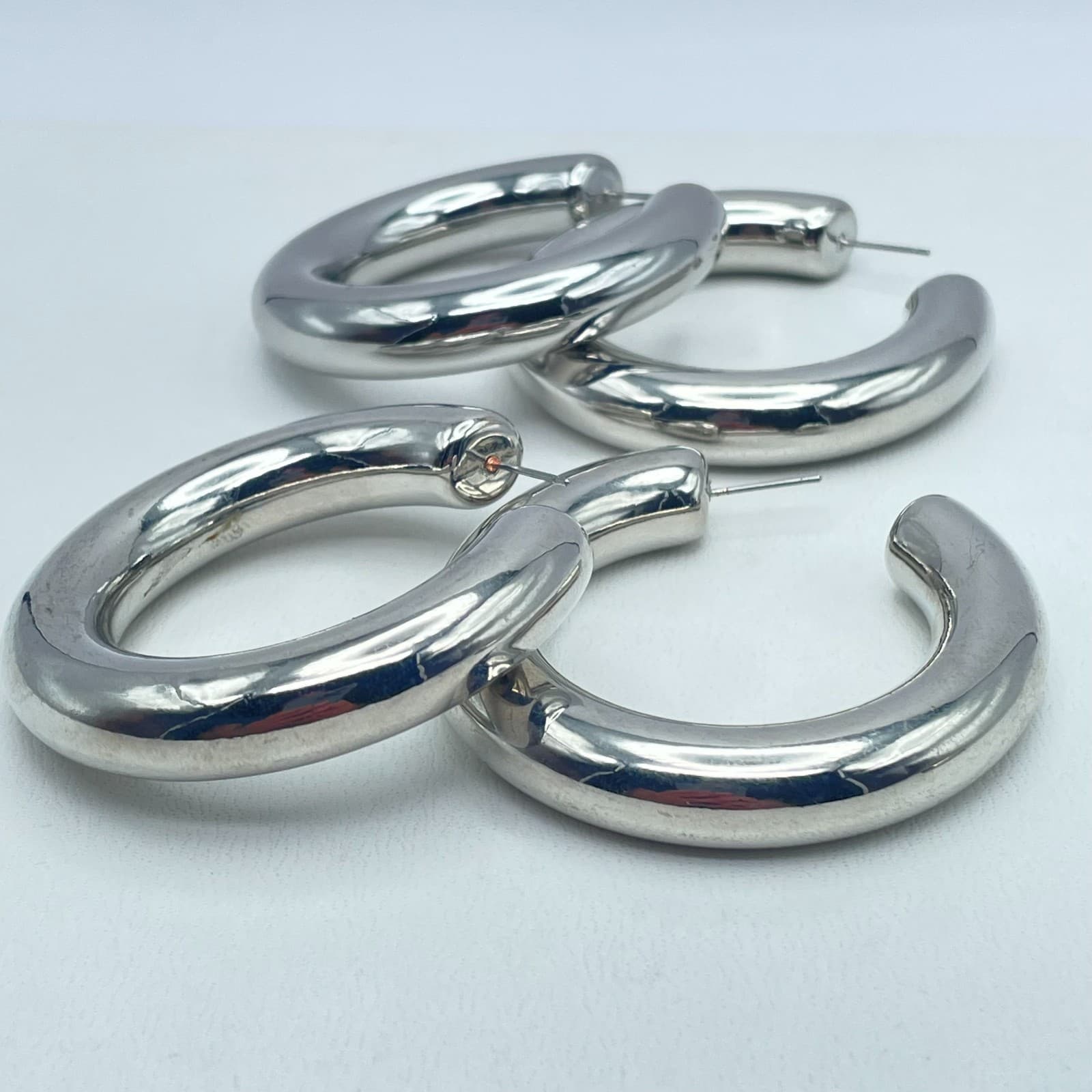 Vintage 90s Silver Tone Chunky Hoop Bold Earrings Women's Classic Jewelry - Thumbnail 8