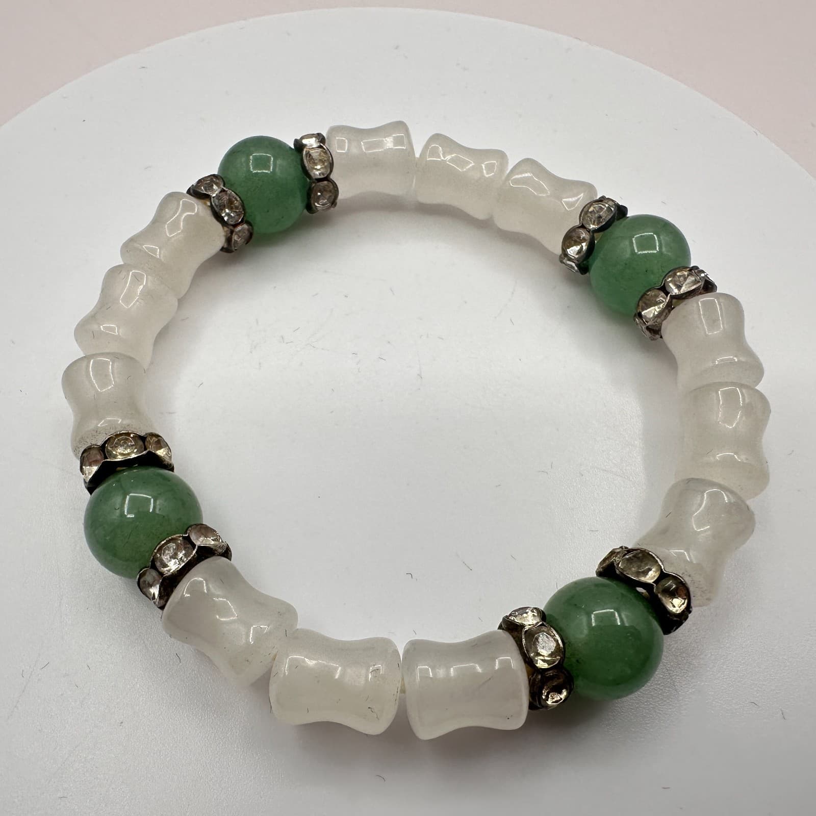 Vintage Y2K Silver Tone Green White Beaded Clear Rhinestone Bracelet Jewelry - Image 1